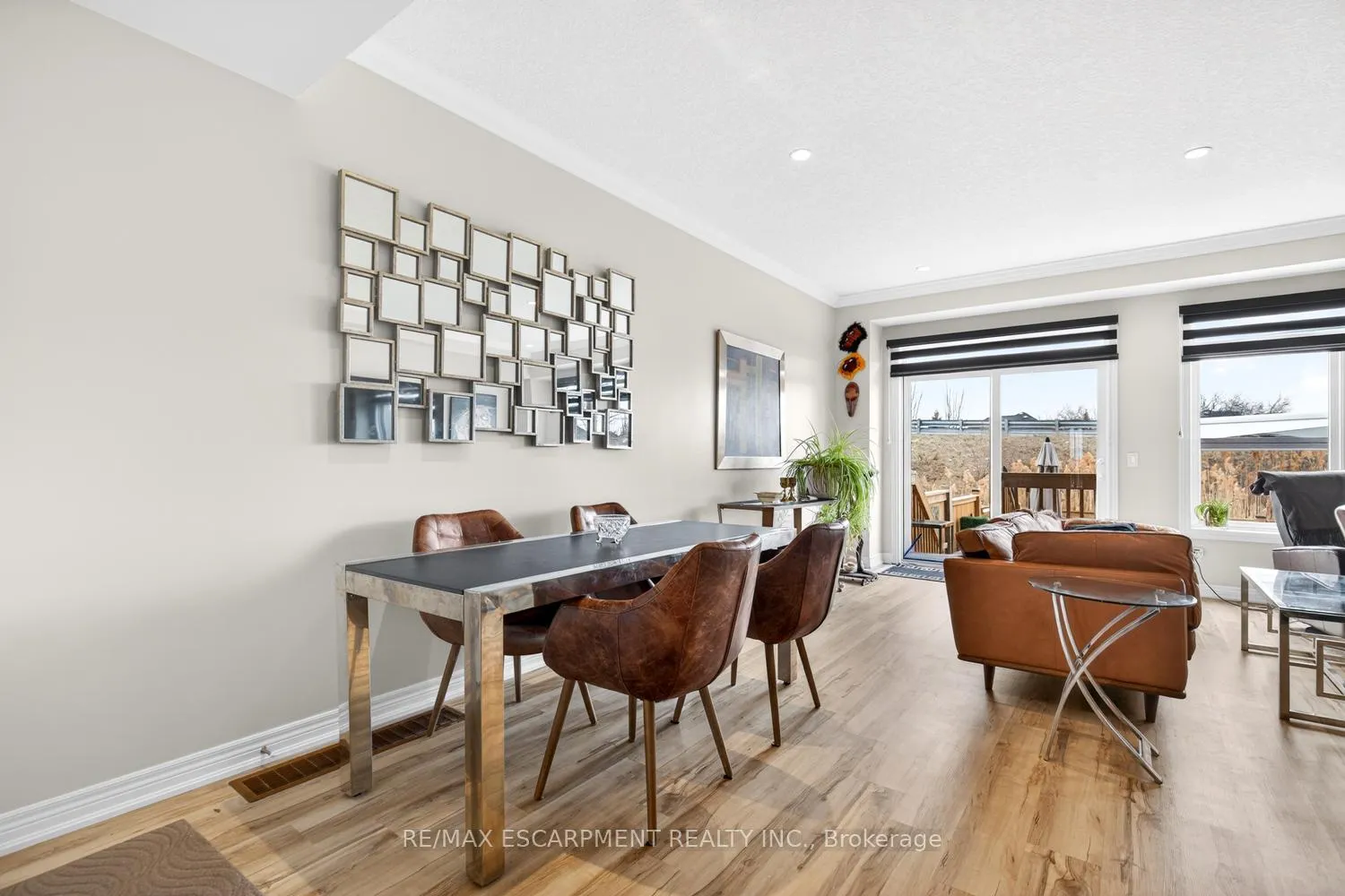 Photo 9 of Unit 12, 27 Rachel Drive, Hamilton, Winona Park — HOMEH