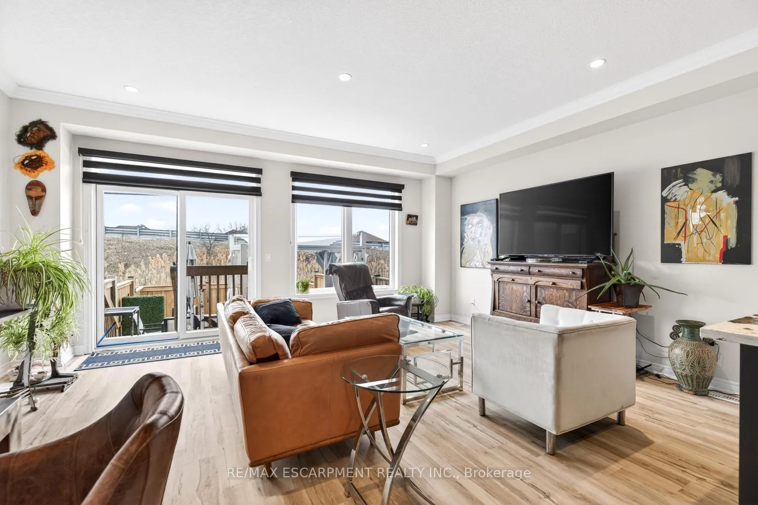 Photo 11 of Unit 12, 27 Rachel Drive, Hamilton, Winona Park — HOMEH