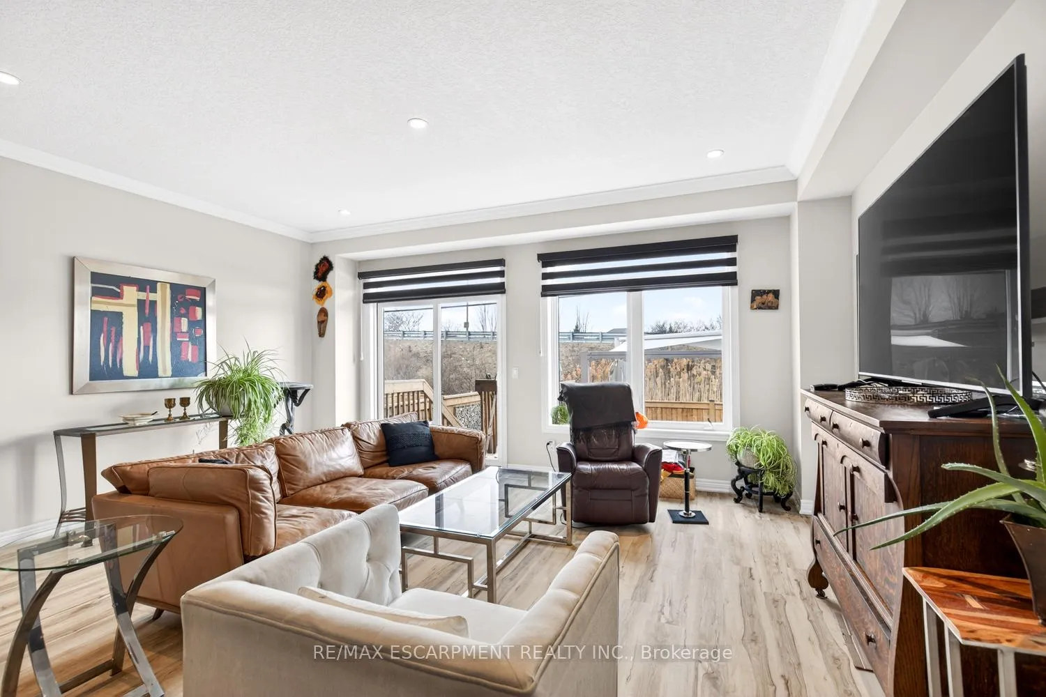 Photo 14 of Unit 12, 27 Rachel Drive, Hamilton, Winona Park — HOMEH
