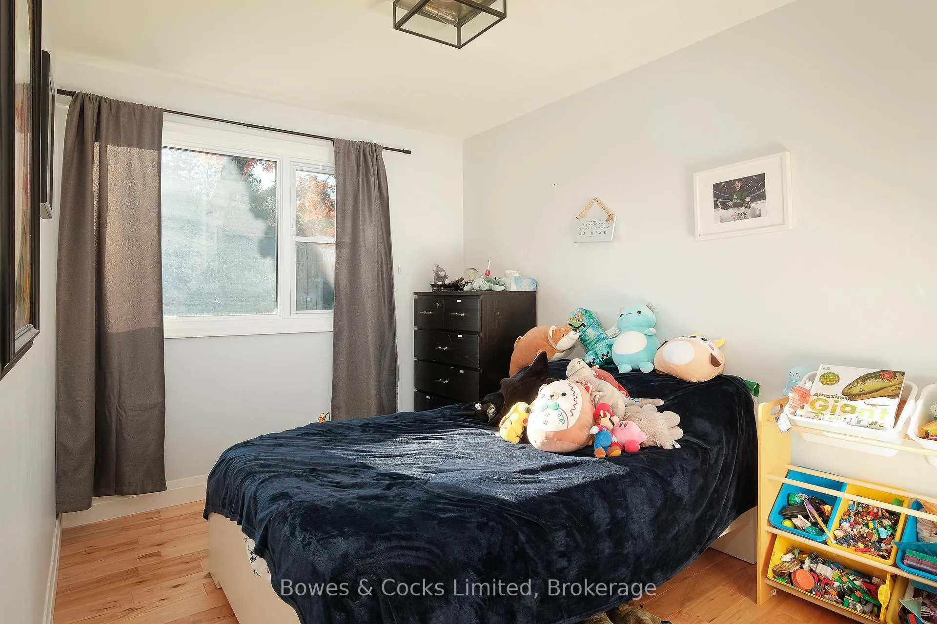 Photo 11 of 1462 Westbrook Drive, Peterborough, Monaghan Ward 2 — HOMEH