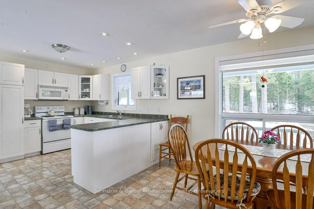 Photo 6 of 1009 Merkley Road E, Gravenhurst, Ryde — HOMEH
