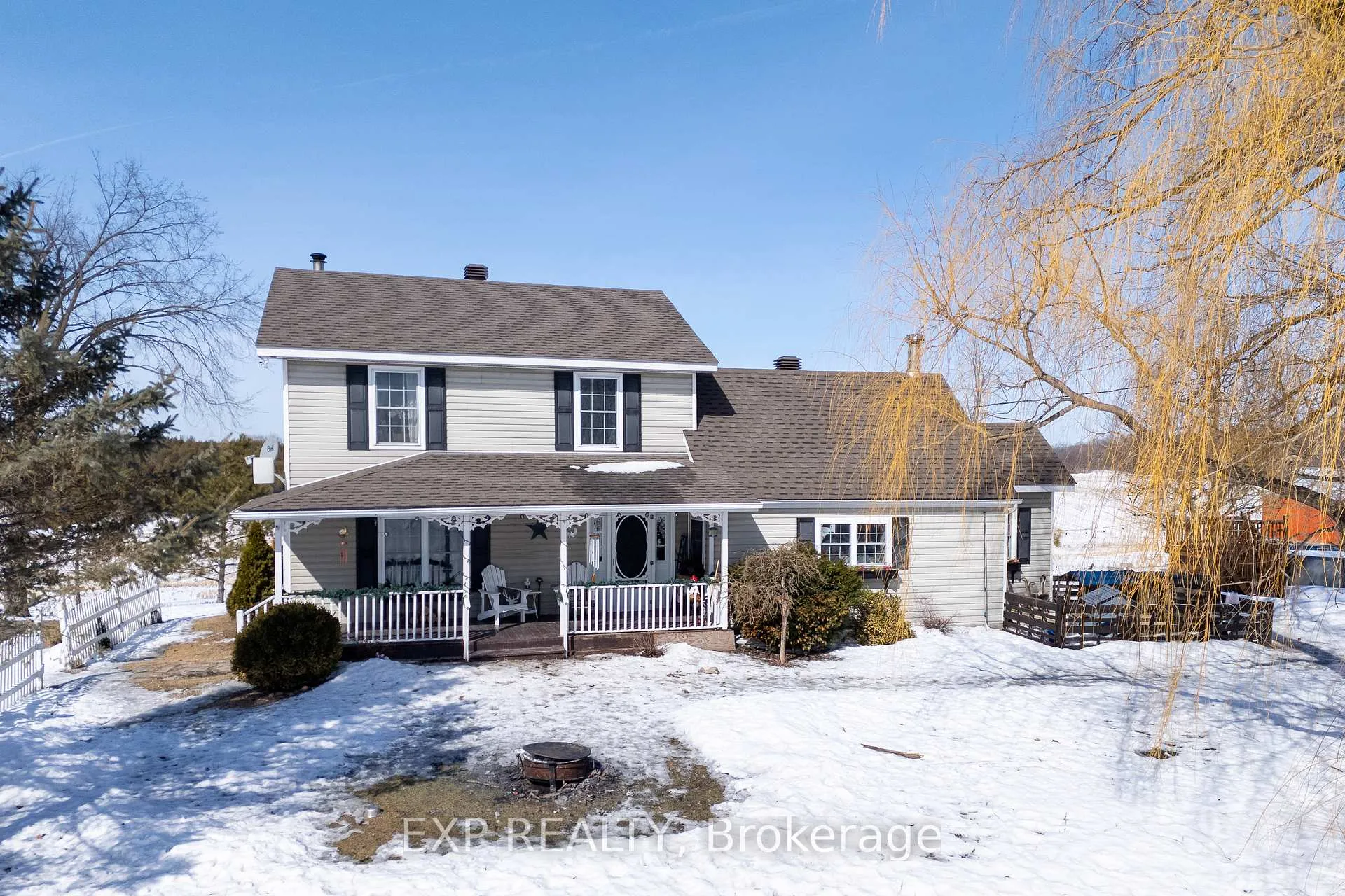 Front of 20267 County Road 18