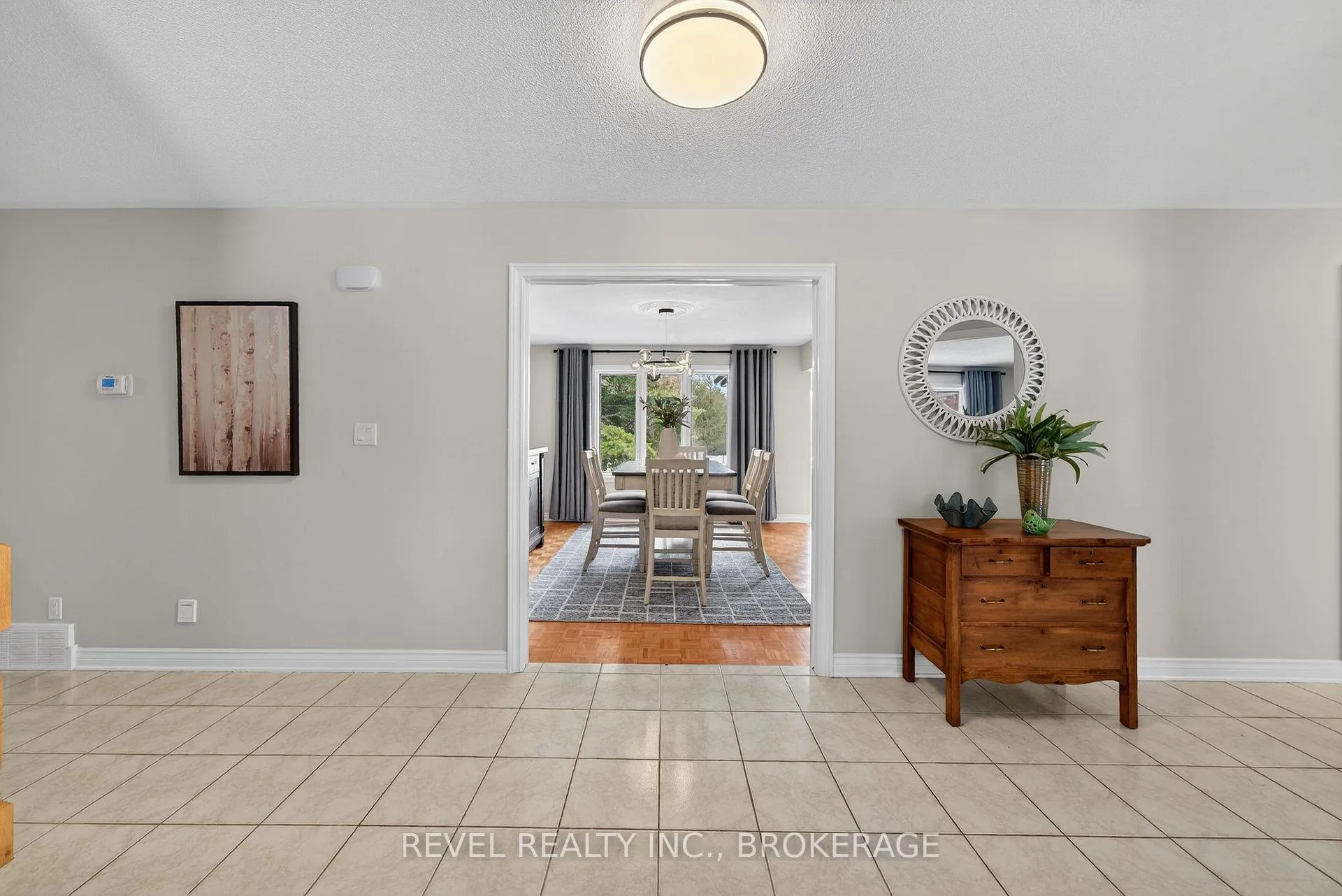 Photo 5 of 2015 Rosedale Drive, Kingston, City North of 401 — HOMEH