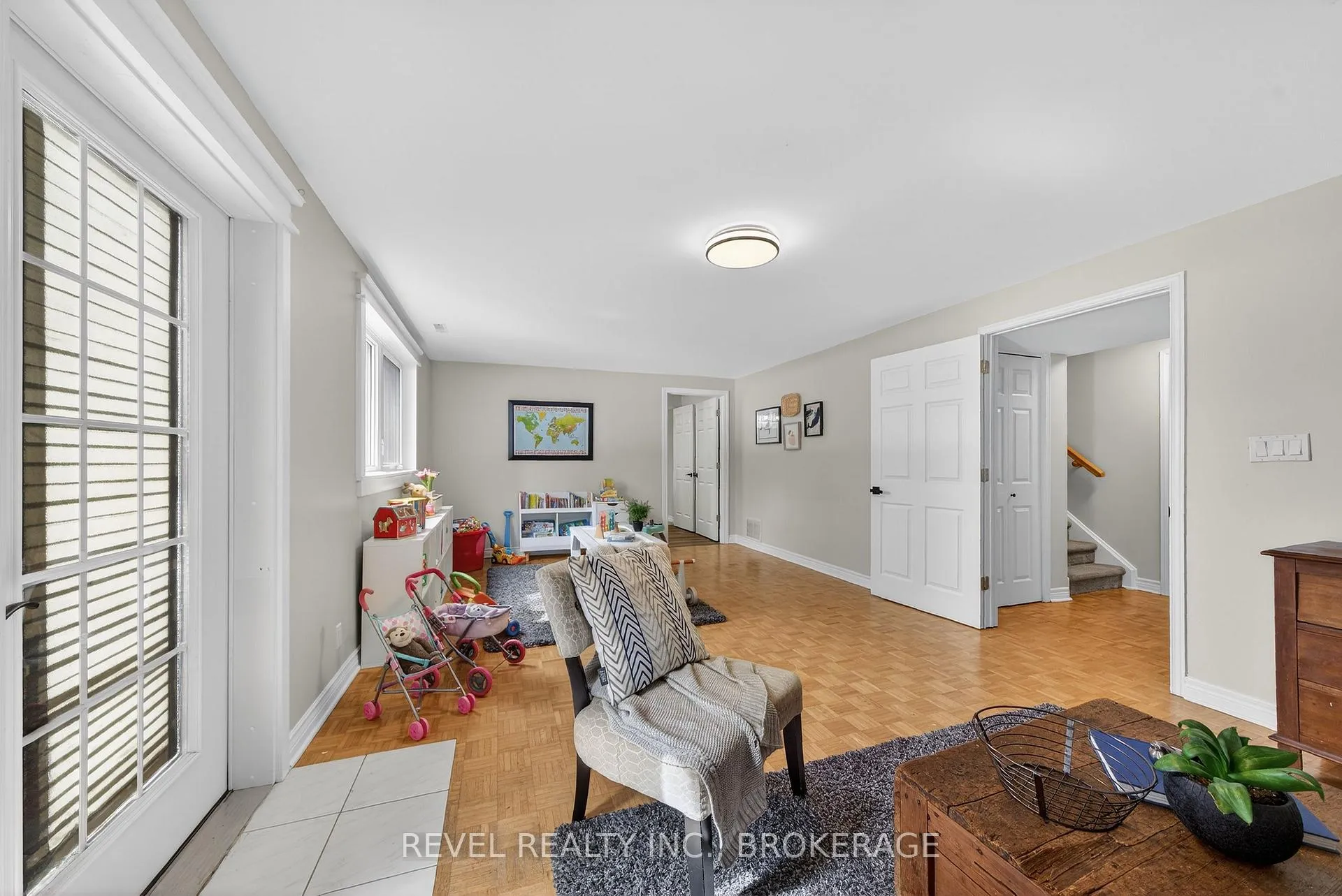 Photo 30 of 2015 Rosedale Drive, Kingston, City North of 401 — HOMEH