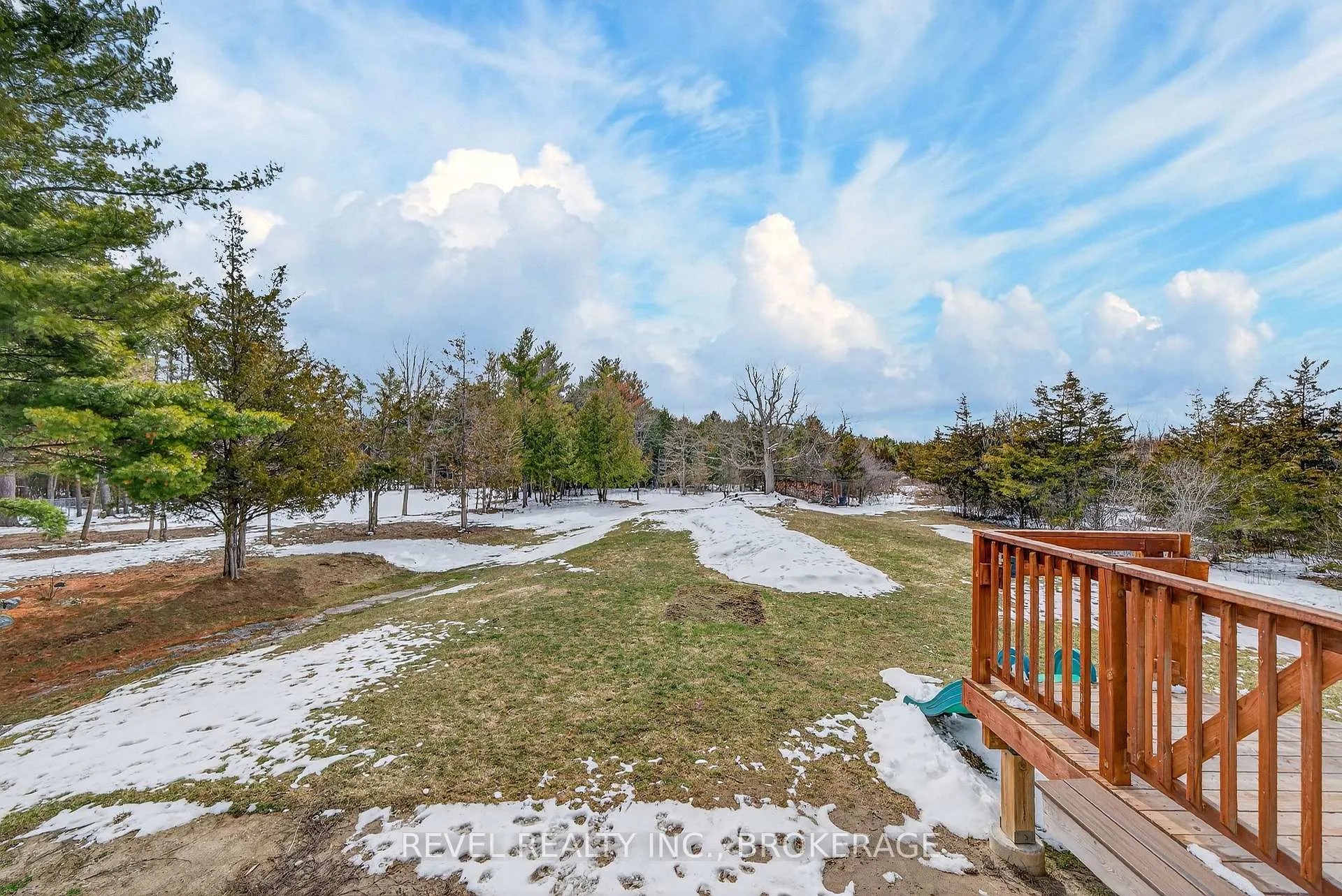 Photo 37 of 2015 Rosedale Drive, Kingston, City North of 401 — HOMEH