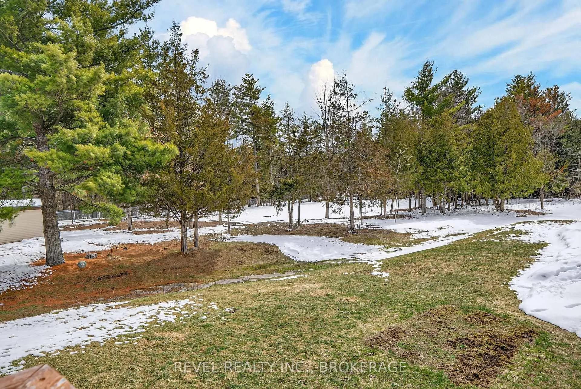 Photo 42 of 2015 Rosedale Drive, Kingston, City North of 401 — HOMEH