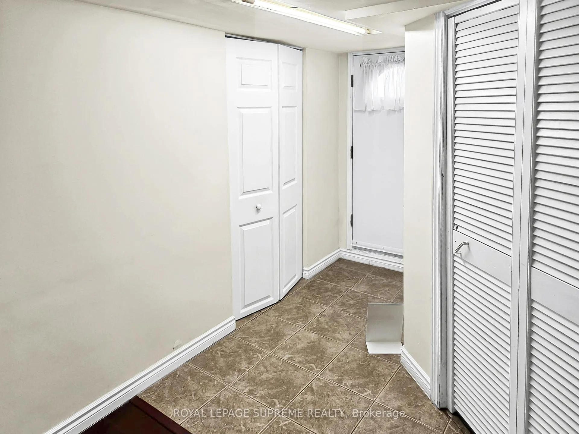 Photo 3 of Unit A, 552 Caledonia Road, Toronto, Caledonia-Fairbank — HOMEH