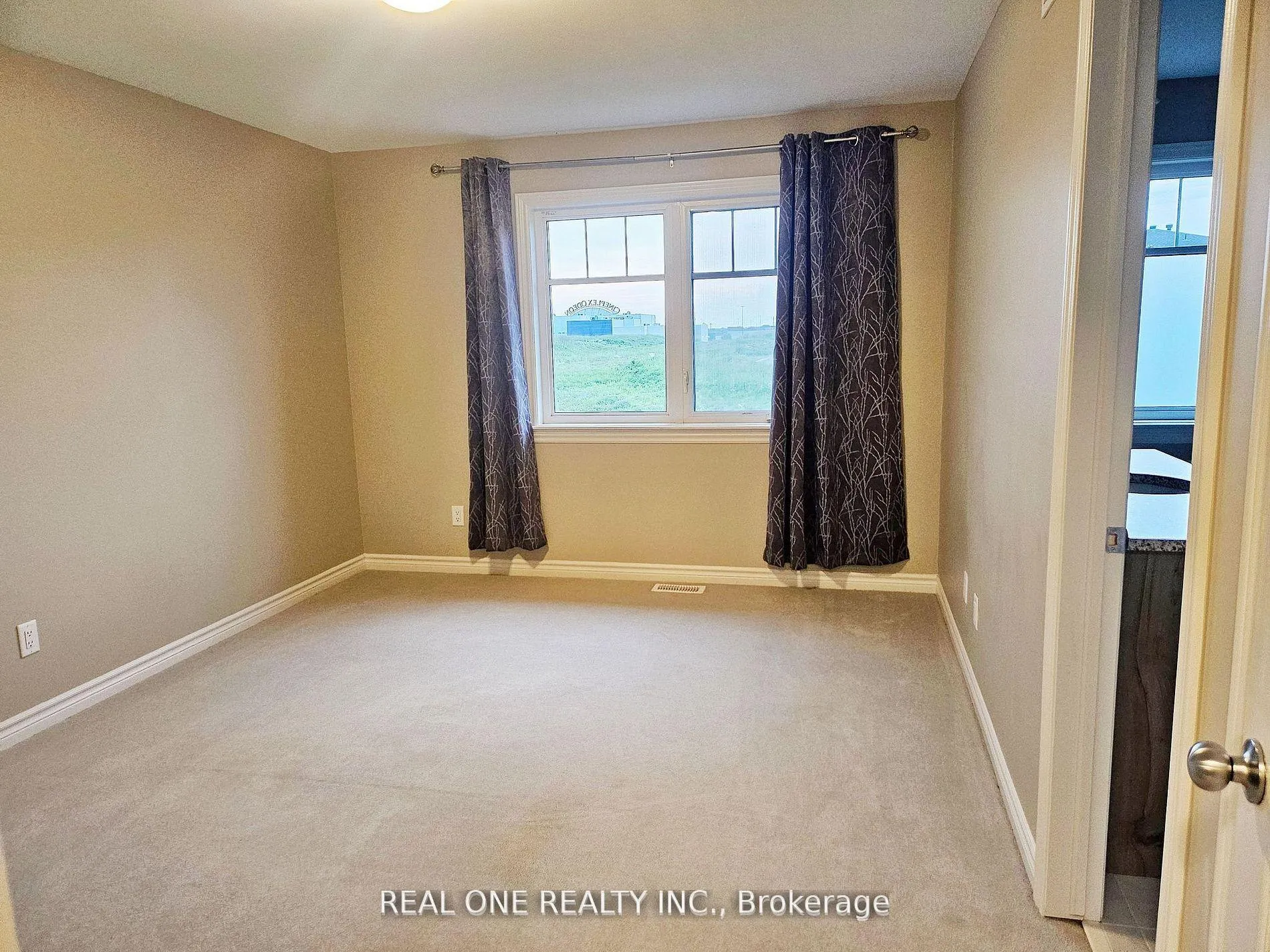 Photo 13 of 1103 Barrow Avenue, Kingston, East Gardiners Rd — HOMEH