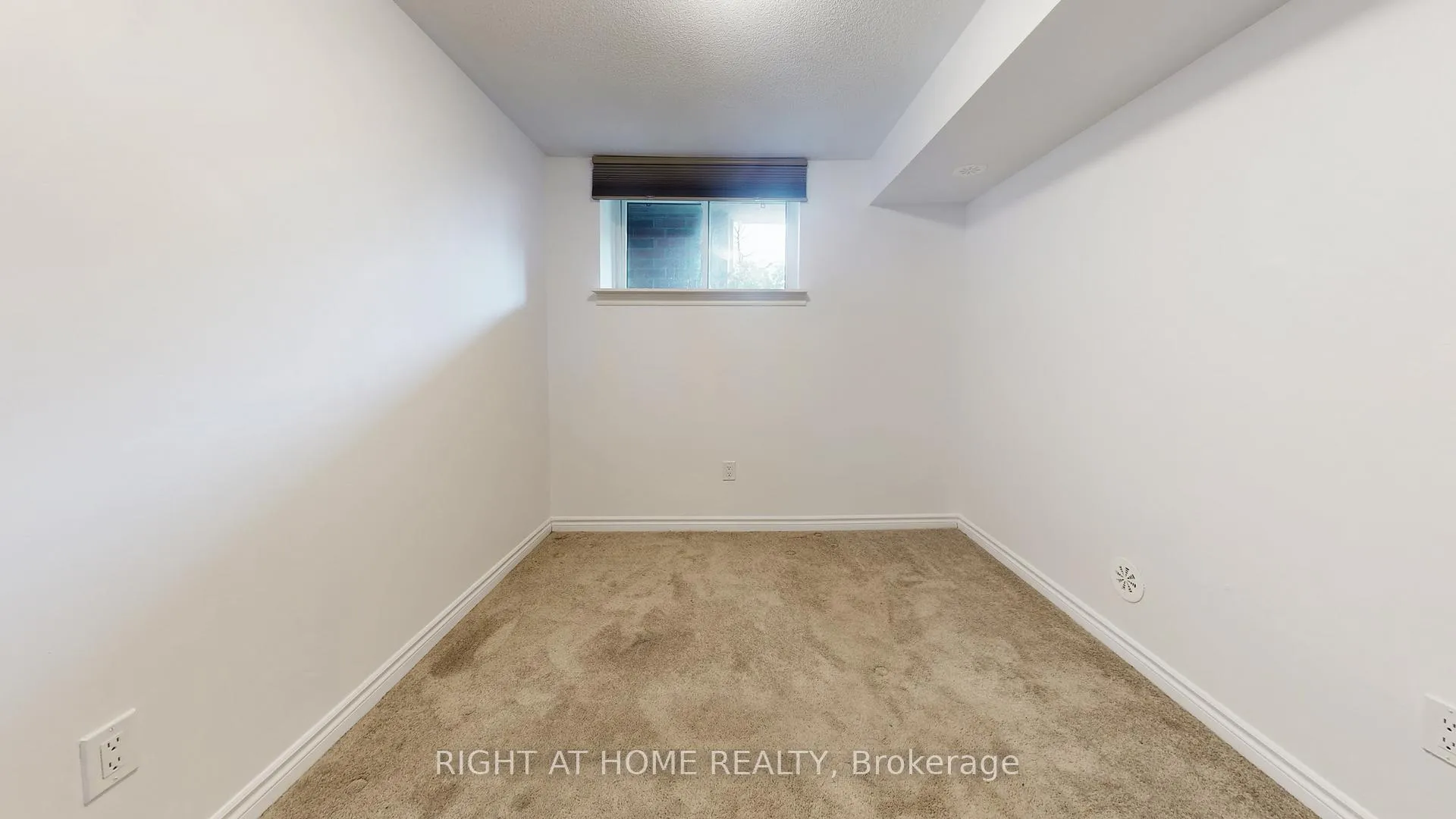 Photo 22 of Unit 16, 2710 William Jackson Drive E, Pickering, Duffin Heights — HOMEH