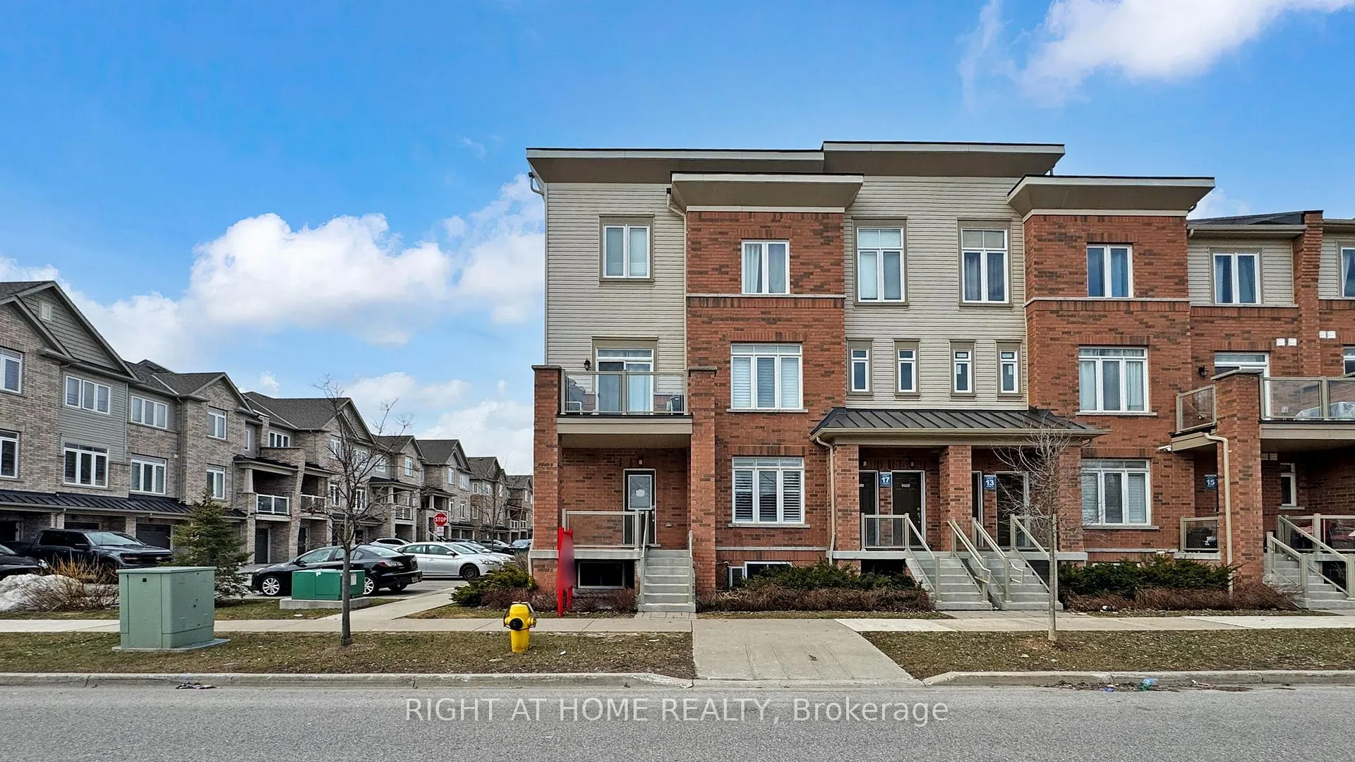 Photo 37 of Unit 16, 2710 William Jackson Drive E, Pickering, Duffin Heights — HOMEH