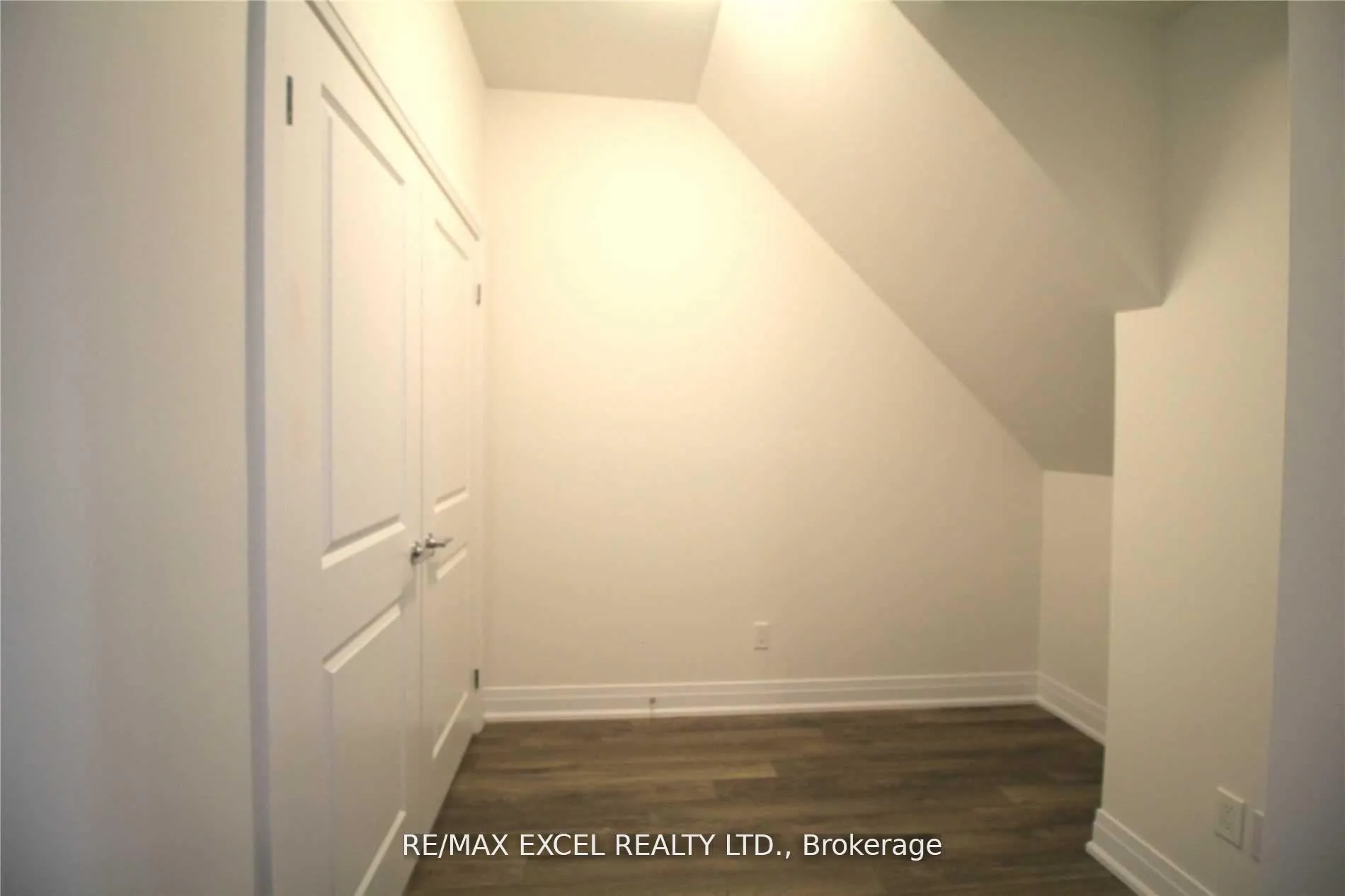 Photo 7 of Unit 708, 2635 William Jackson Drive, Pickering, Duffin Heights — HOMEH