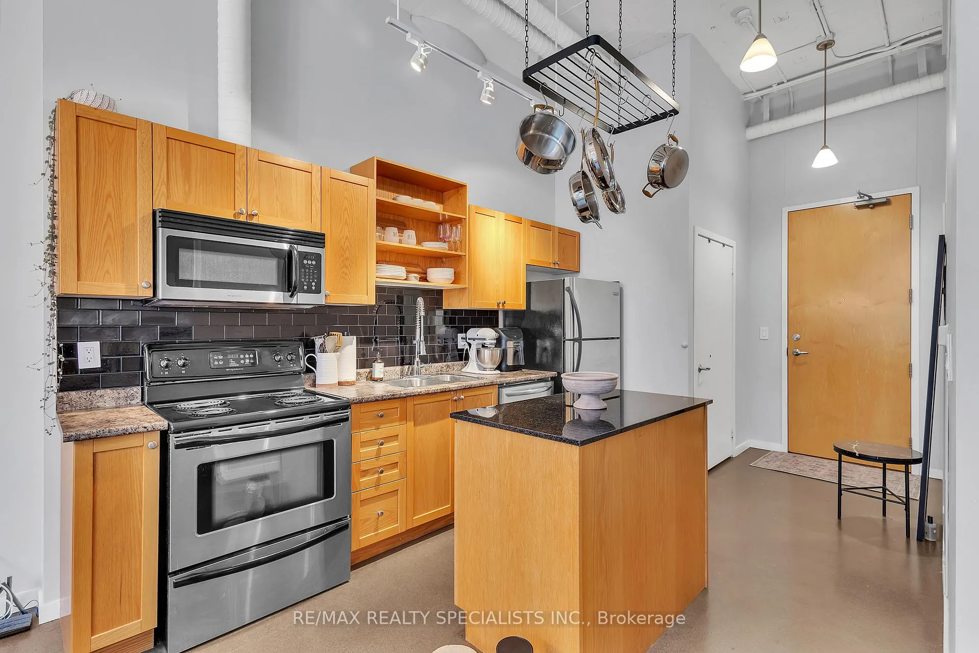 Photo 17 of Unit 216, 410 King Street W, Kitchener — HOMEH