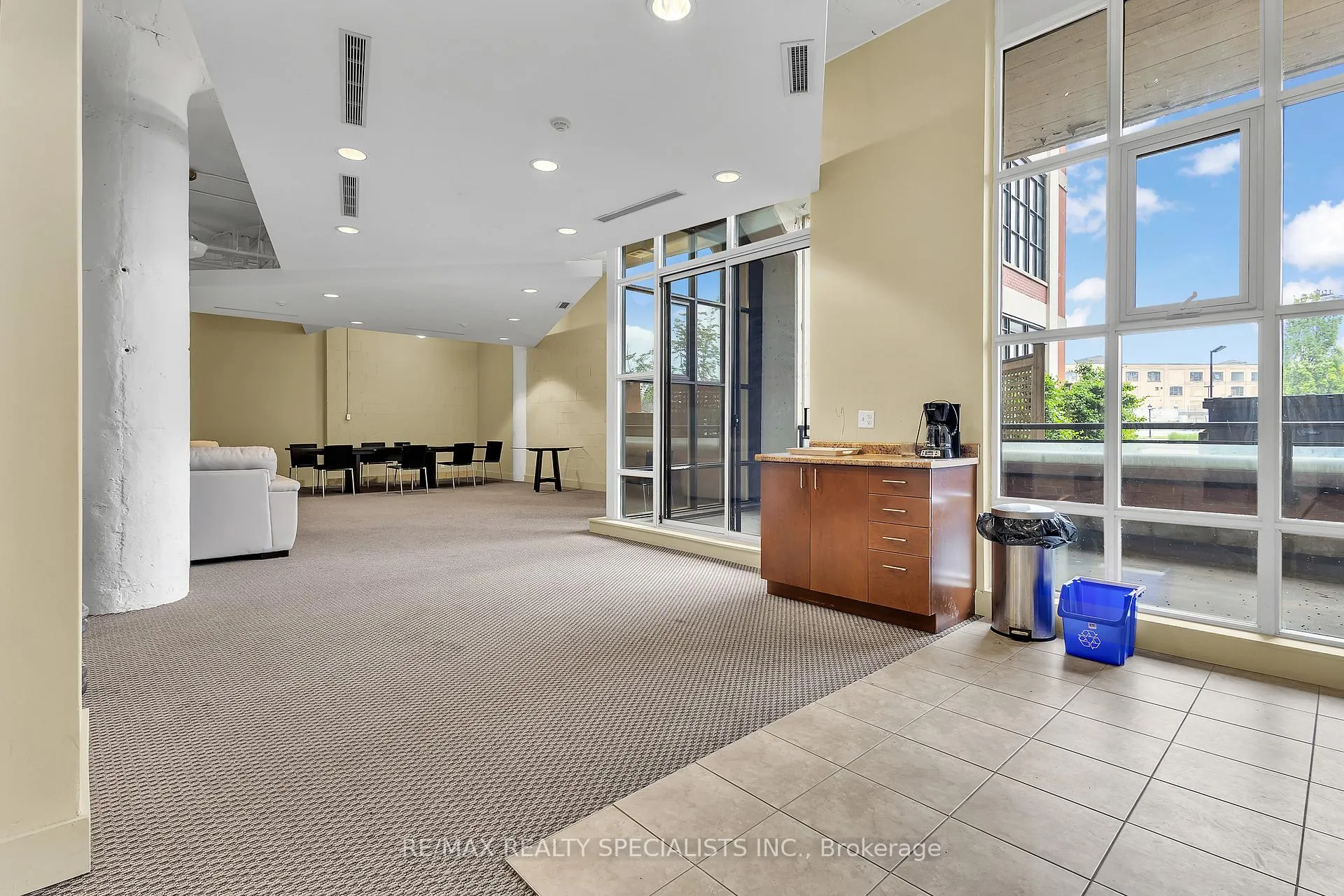 Photo 26 of Unit 216, 410 King Street W, Kitchener — HOMEH