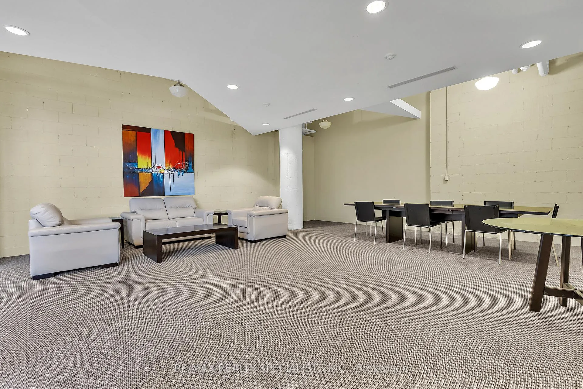 Photo 29 of Unit 216, 410 King Street W, Kitchener — HOMEH