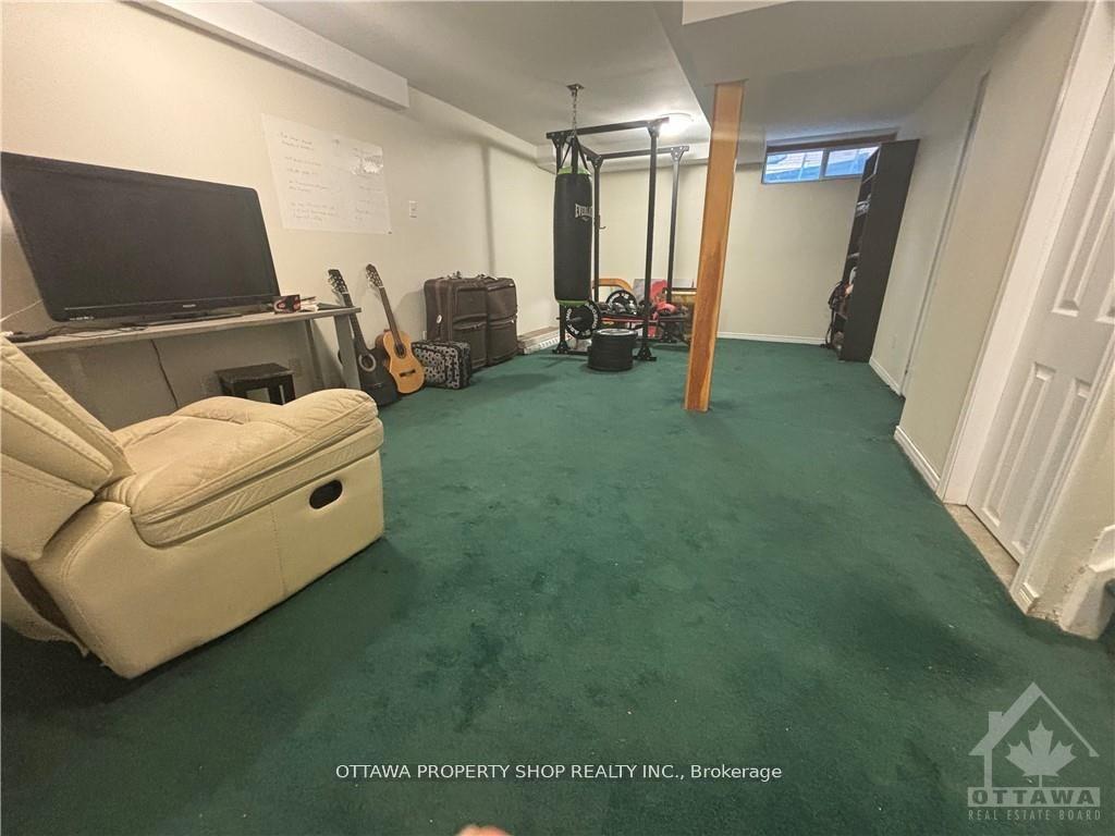 Photo 19 of 5 Maurya Court, Ottawa, Hunt Club Park — HOMEH