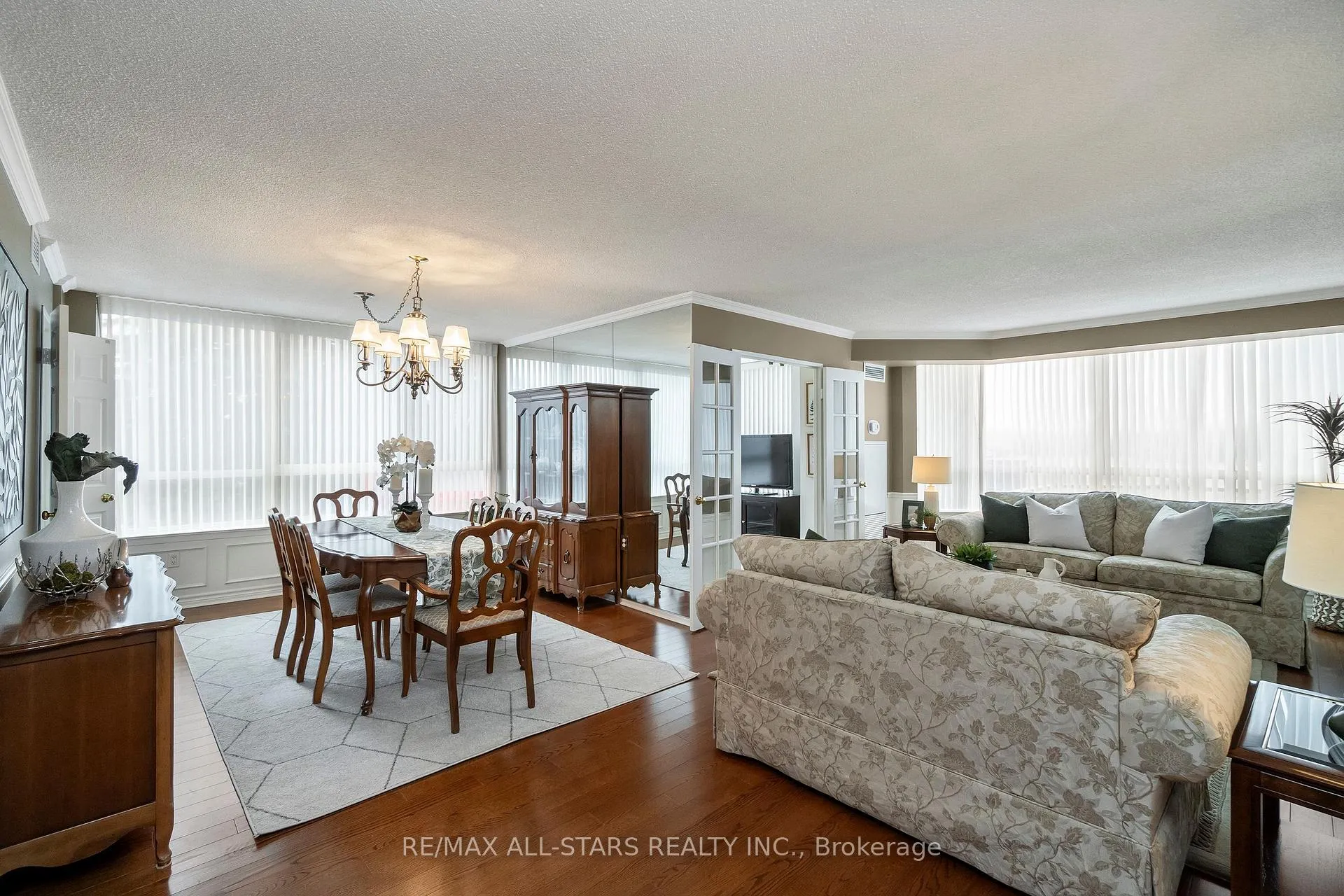Photo 11 of Unit 218, 25 Austin Drive, Markham, Markville — HOMEH