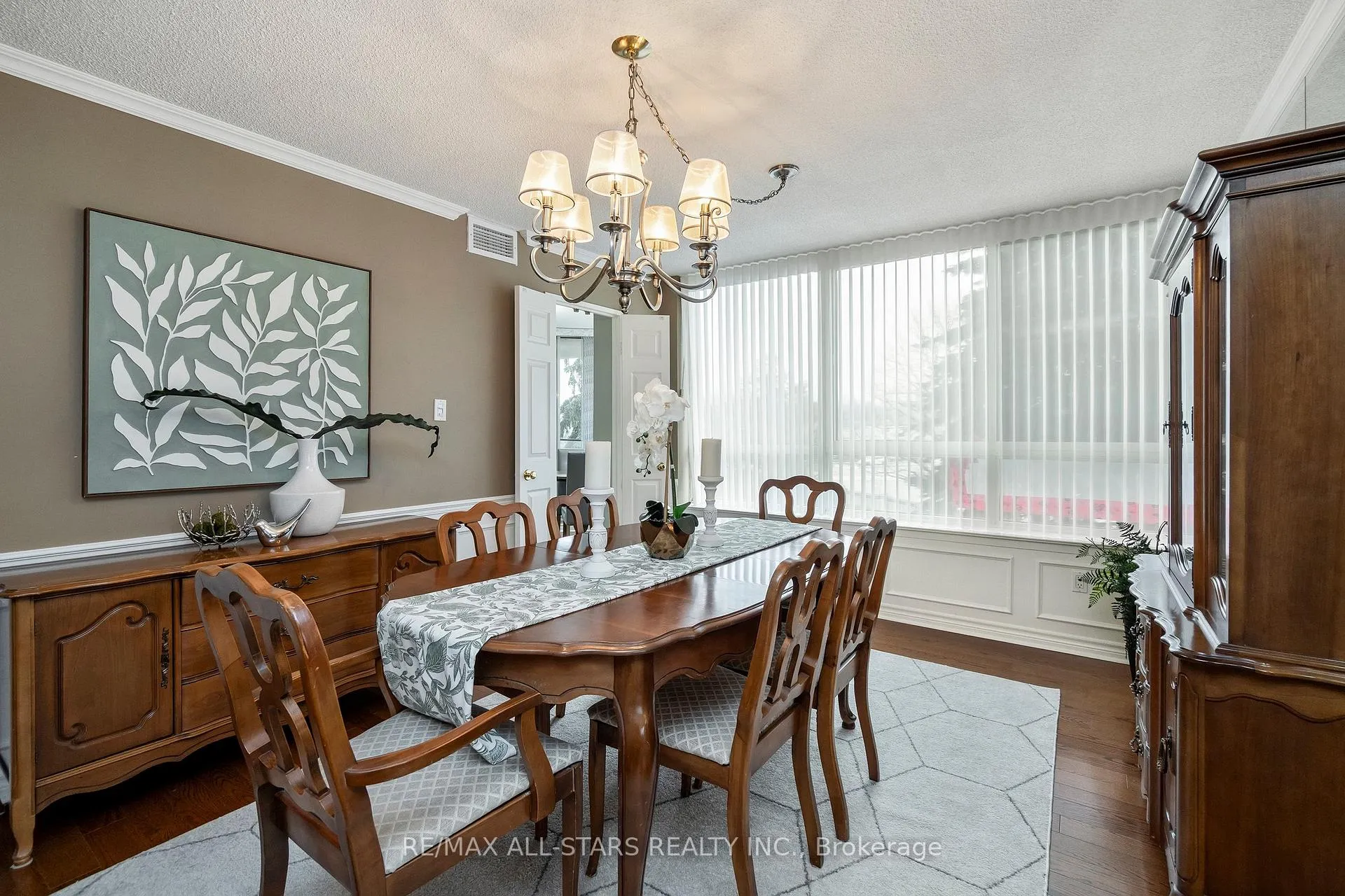 Photo 13 of Unit 218, 25 Austin Drive, Markham, Markville — HOMEH