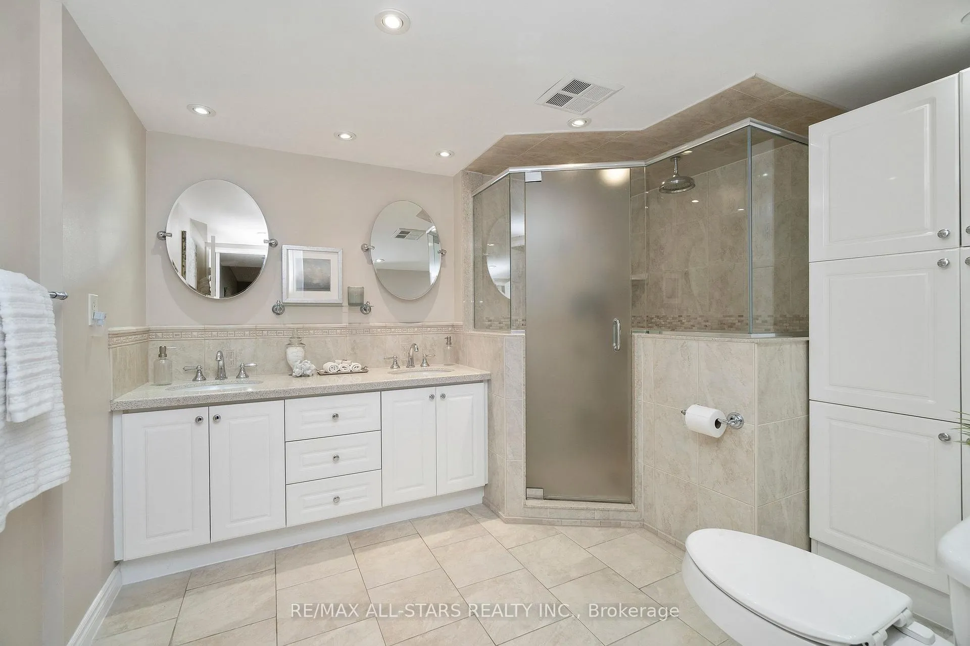 Photo 27 of Unit 218, 25 Austin Drive, Markham, Markville — HOMEH