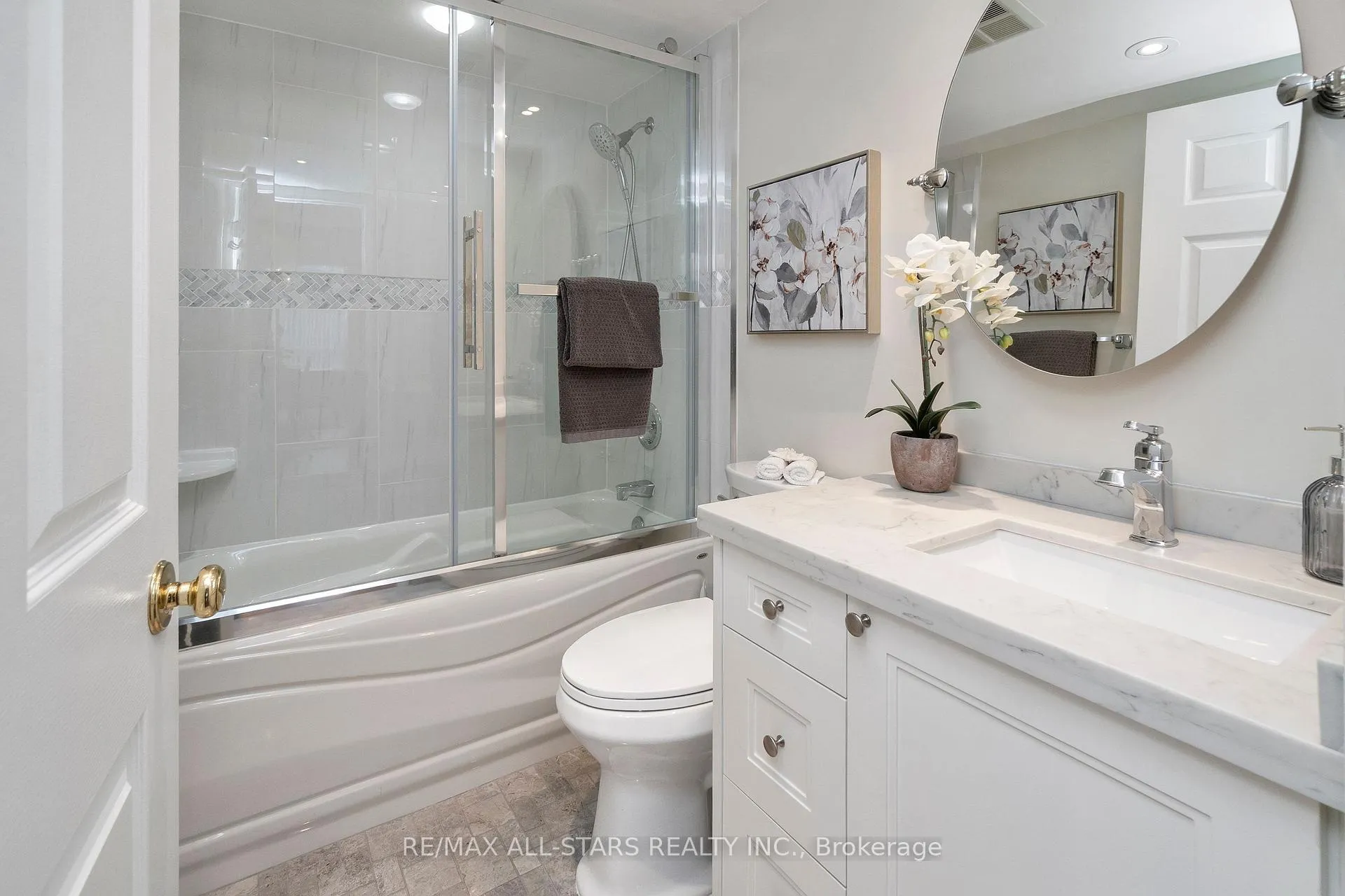 Photo 32 of Unit 218, 25 Austin Drive, Markham, Markville — HOMEH