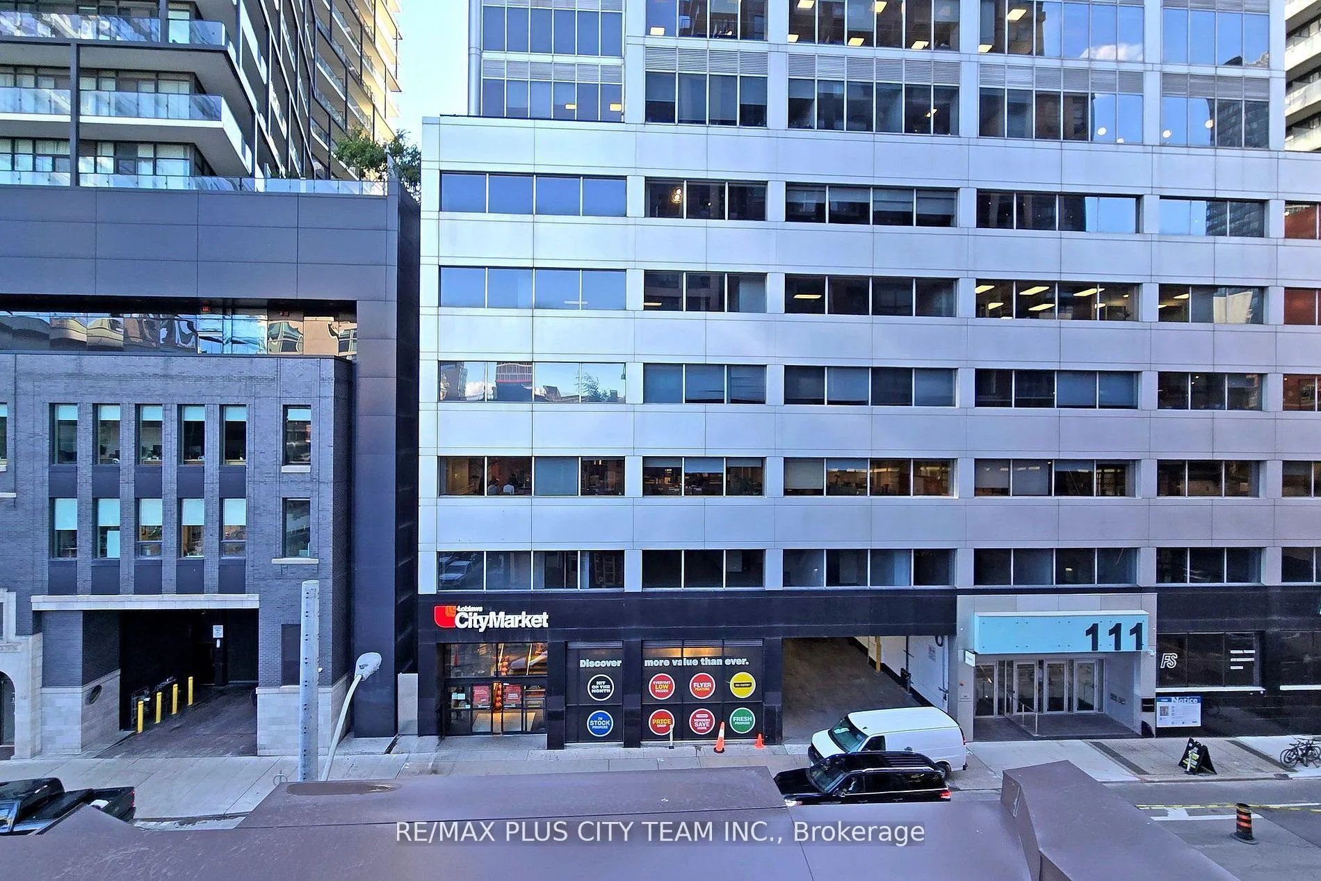 Photo 35 of 118 Peter Street, Toronto, Waterfront Communities — HOMEH