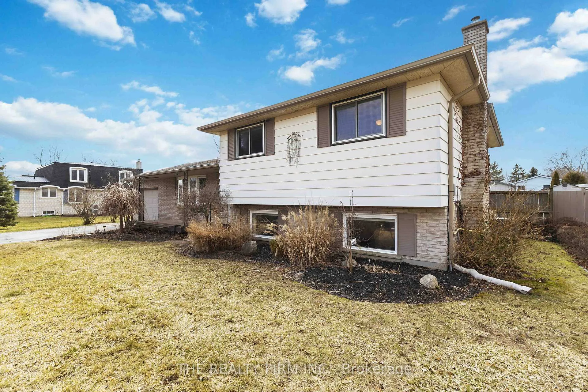 Photo 2 of 180 Rutherford Avenue, Aylmer — HOMEH