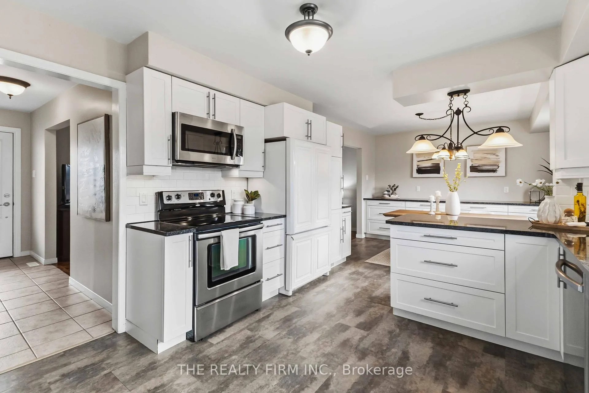 Photo 10 of 180 Rutherford Avenue, Aylmer — HOMEH