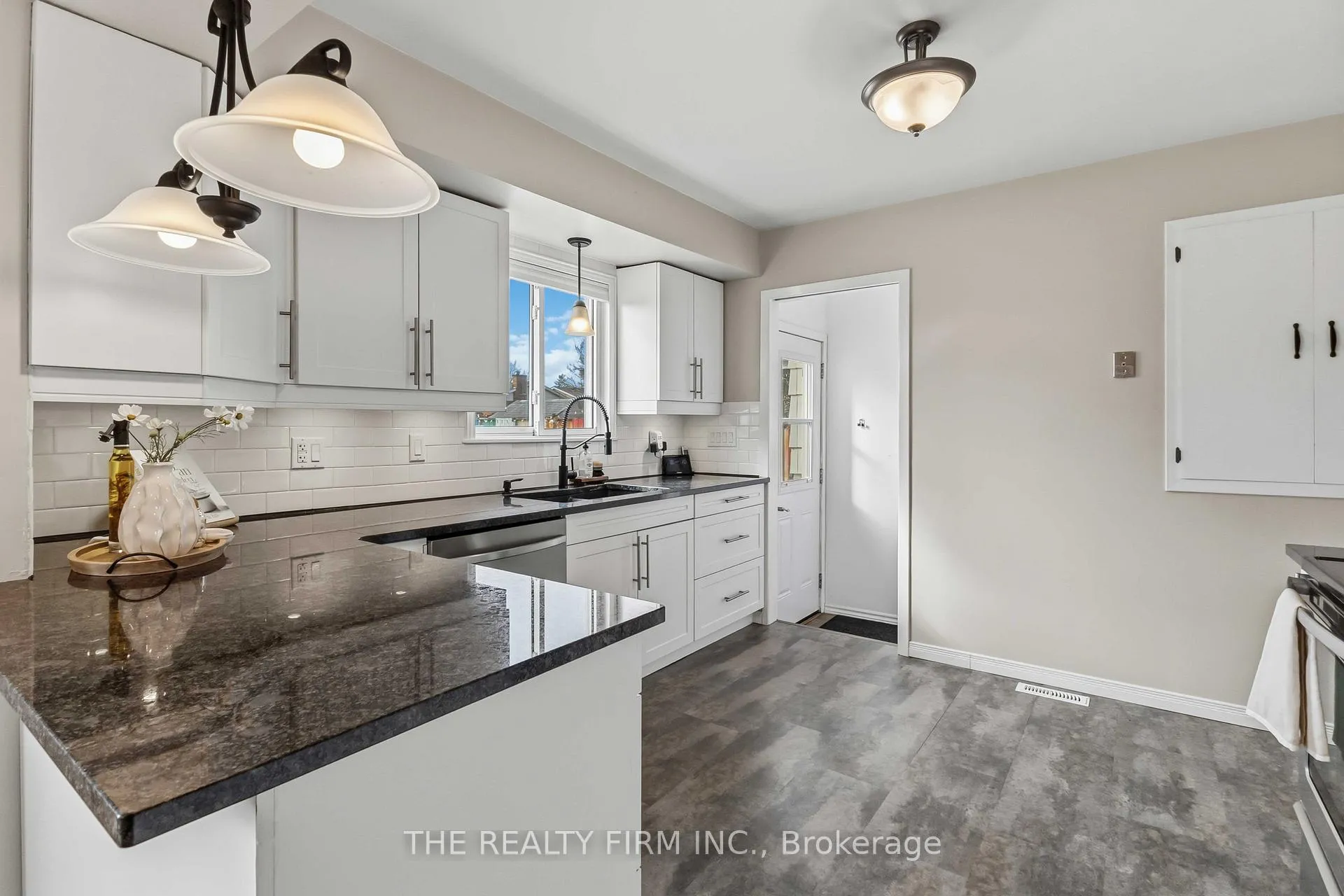 Photo 13 of 180 Rutherford Avenue, Aylmer — HOMEH