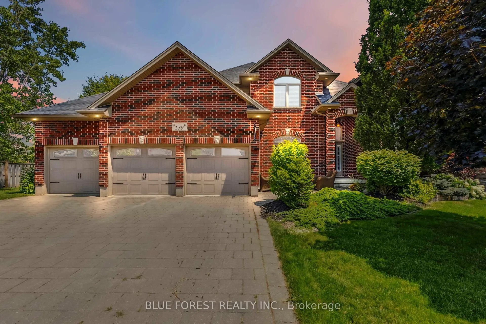 Photo 1 of 139 Prince Street, Middlesex Centre, Komoka — HOMEH