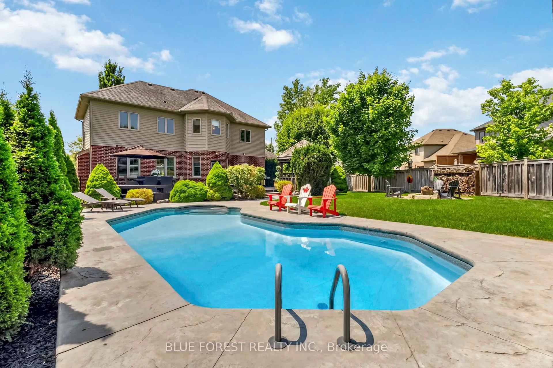 Photo 7 of 139 Prince Street, Middlesex Centre, Komoka — HOMEH