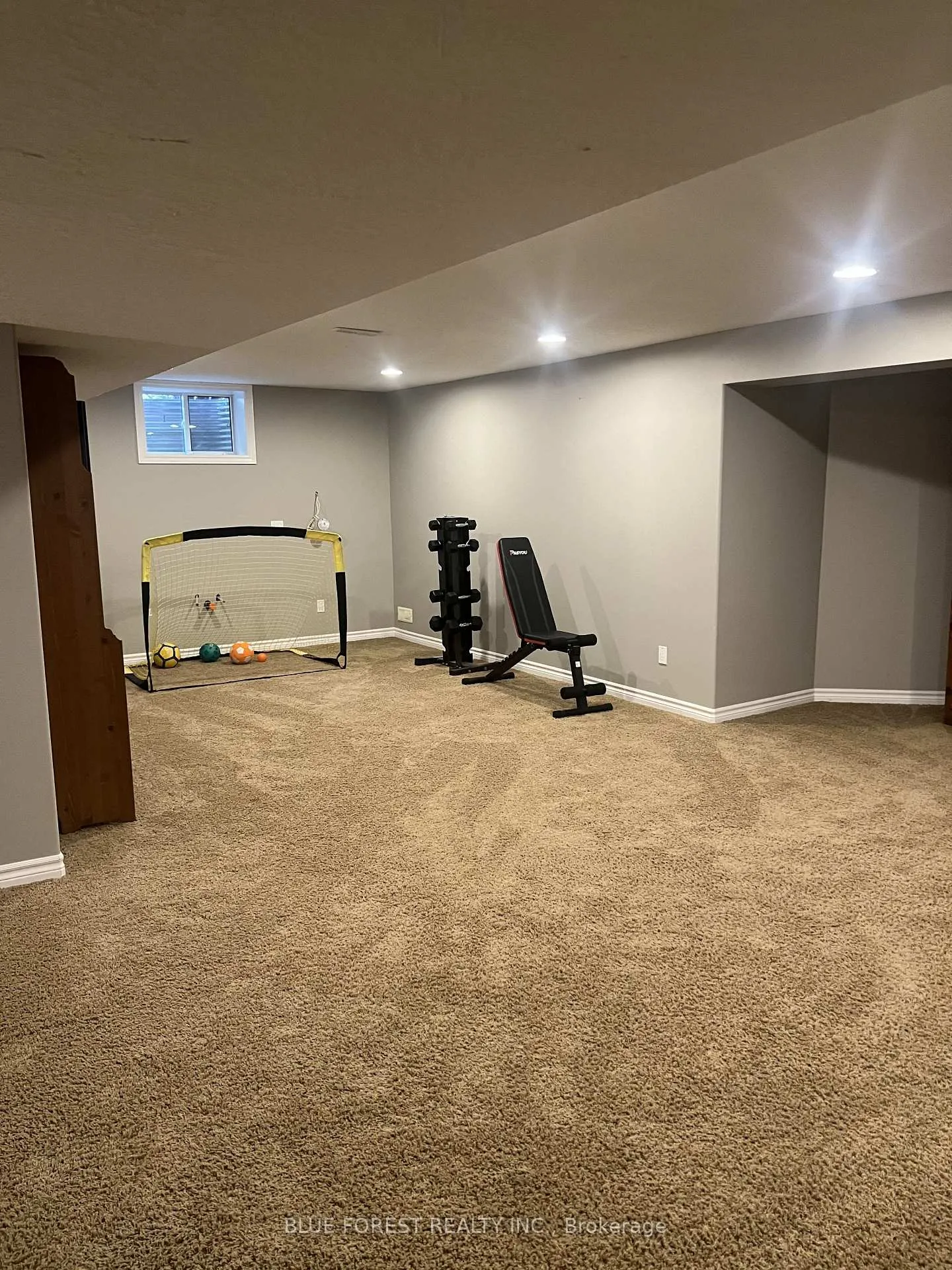 Photo 24 of 139 Prince Street, Middlesex Centre, Komoka — HOMEH