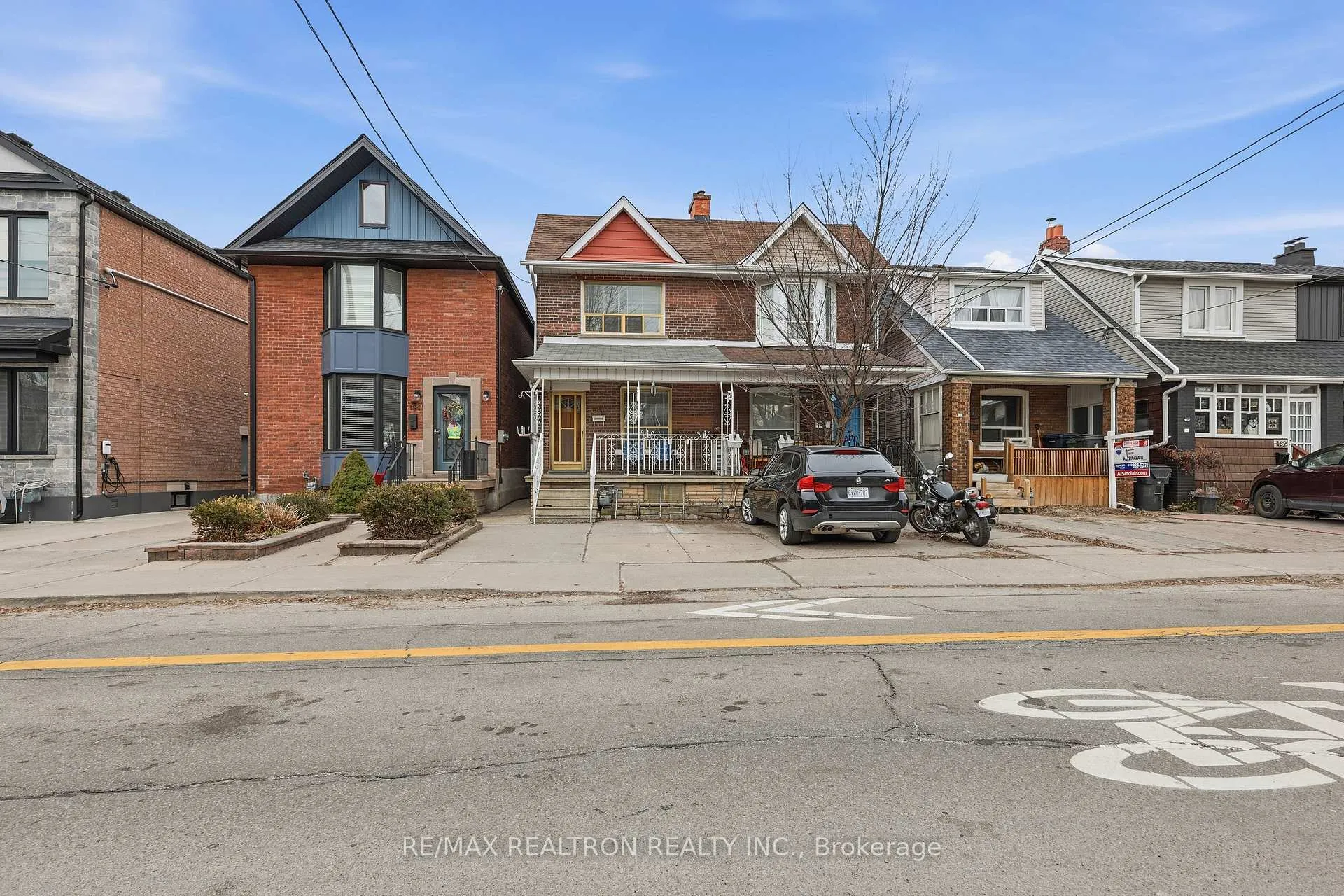 Photo 4 of 156 Silverthorn Avenue, Toronto, Weston-Pellam Park — HOMEH