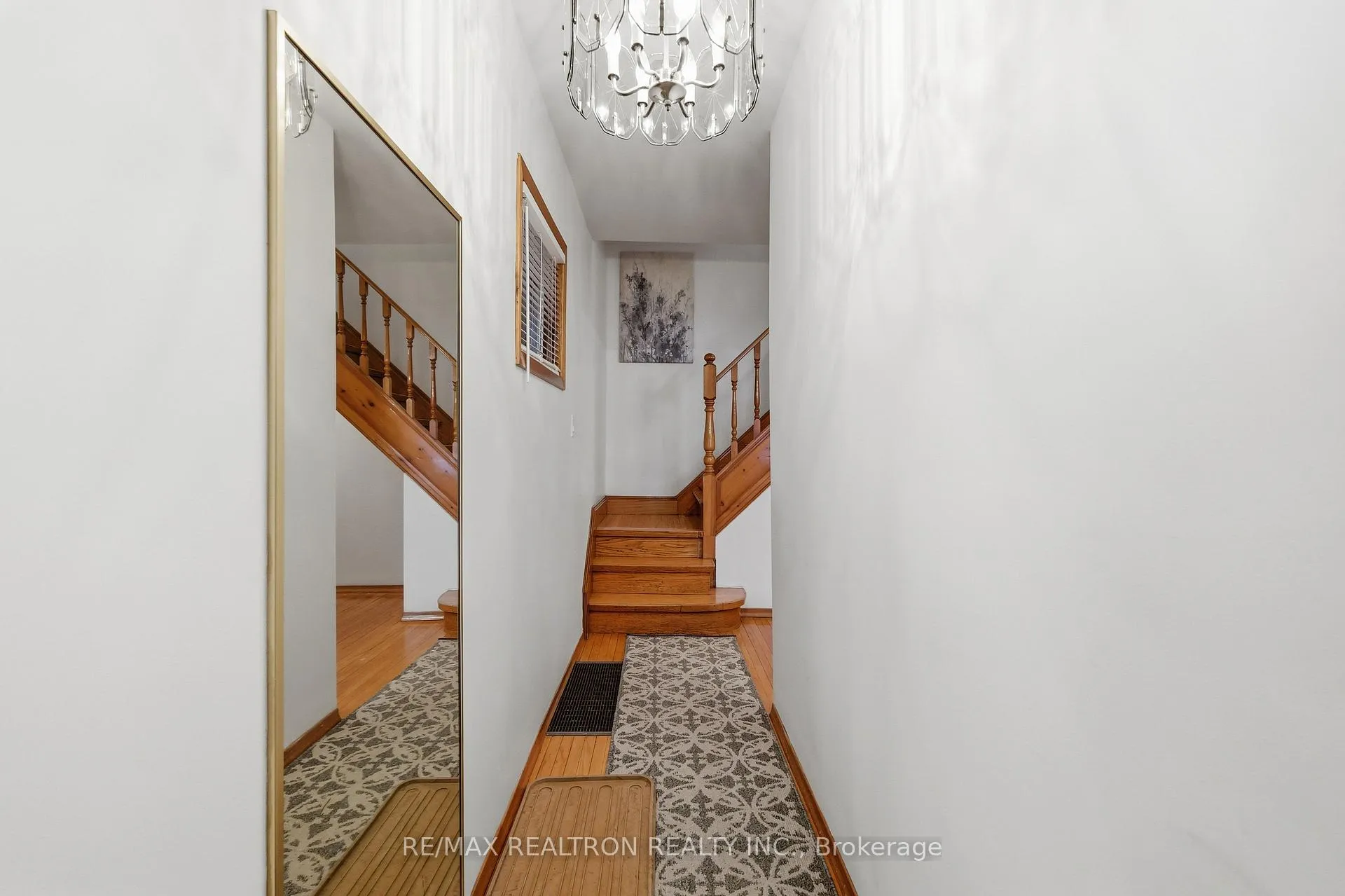 Photo 5 of 156 Silverthorn Avenue, Toronto, Weston-Pellam Park — HOMEH