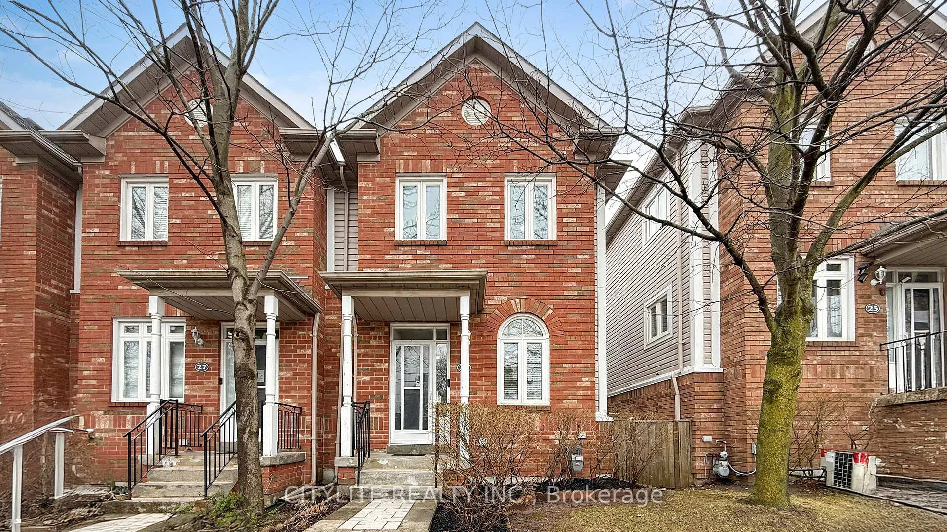 Front of Unit 26, 238 Galloway Road