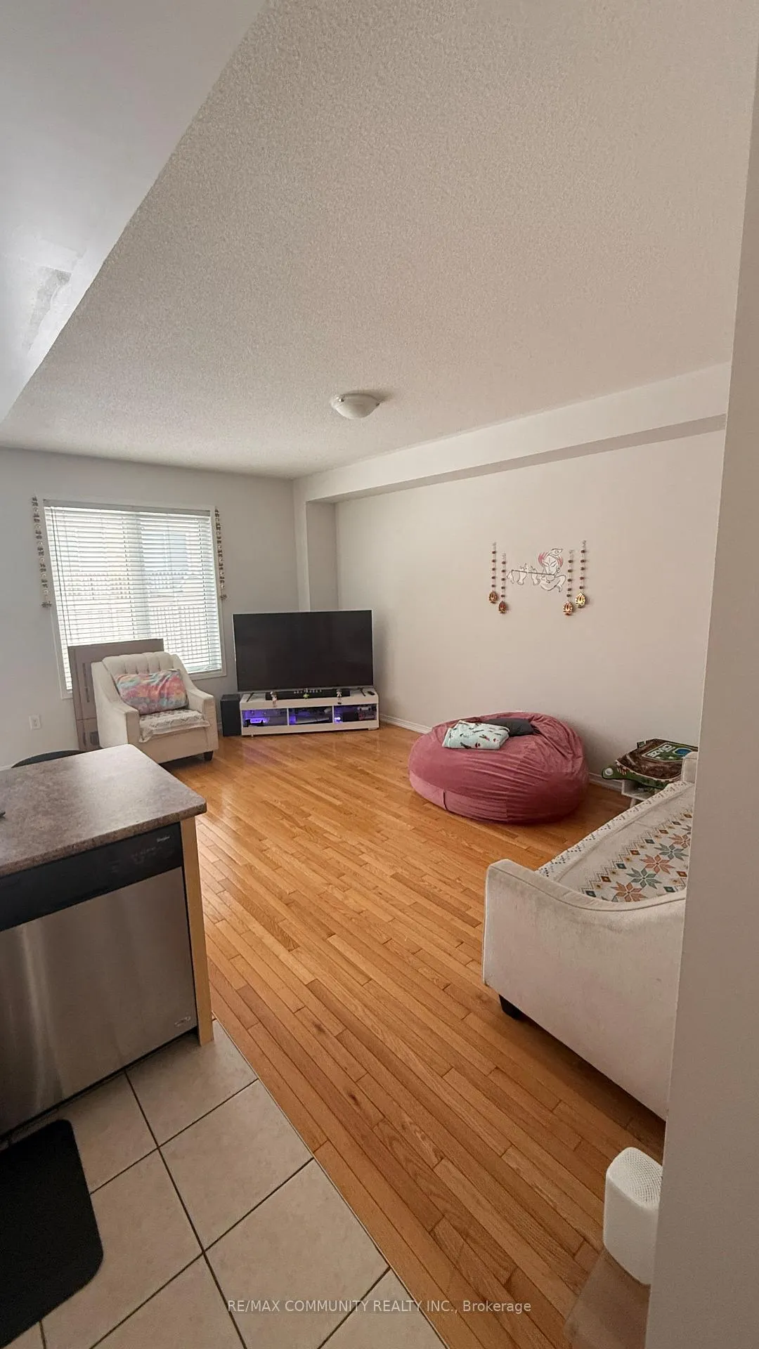 Photo 7 of Unit Main, 46 Delambray Street, Brampton, Sandringham-Wellington — HOMEH