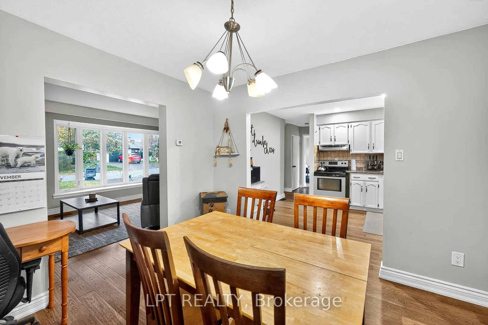 Photo 11 of 14 Caledon Crescent, Brampton, Brampton East — HOMEH