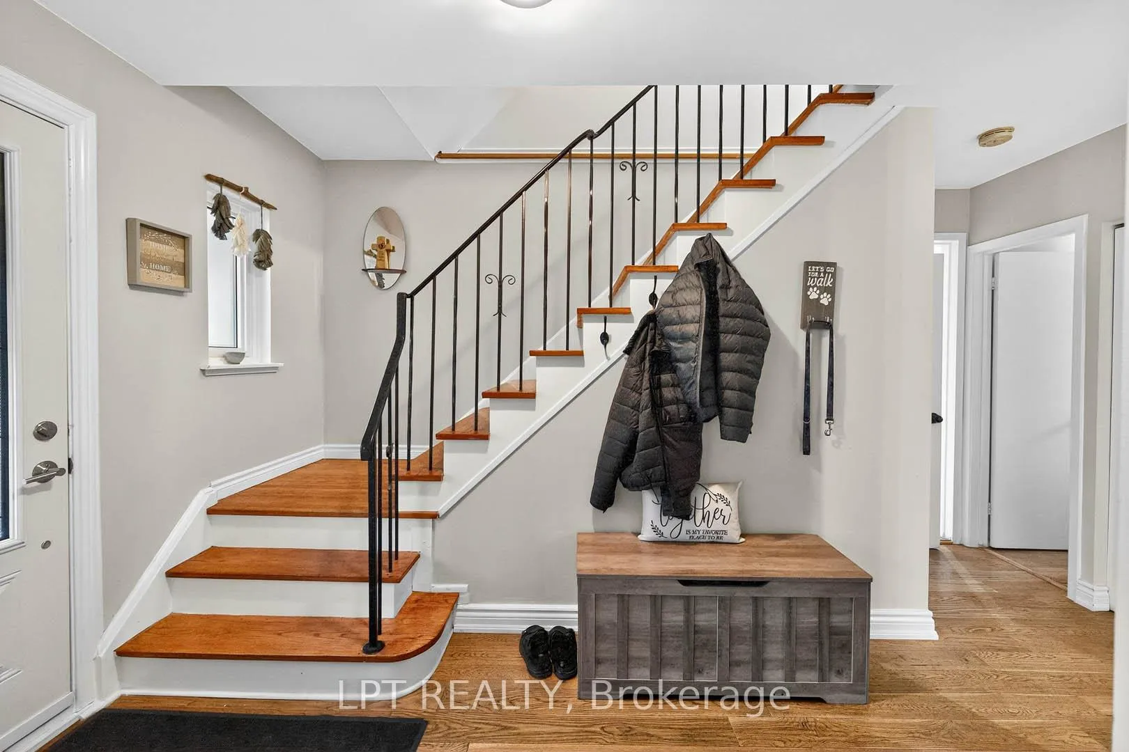 Photo 18 of 14 Caledon Crescent, Brampton, Brampton East — HOMEH