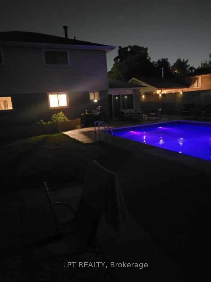 Photo 41 of 14 Caledon Crescent, Brampton, Brampton East — HOMEH