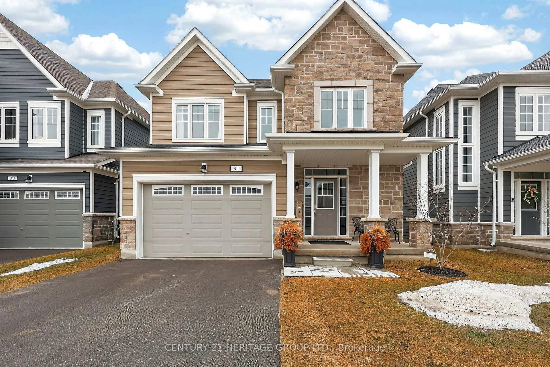 Photo 1 of 31 Abby Drive, Wasaga Beach — HOMEH