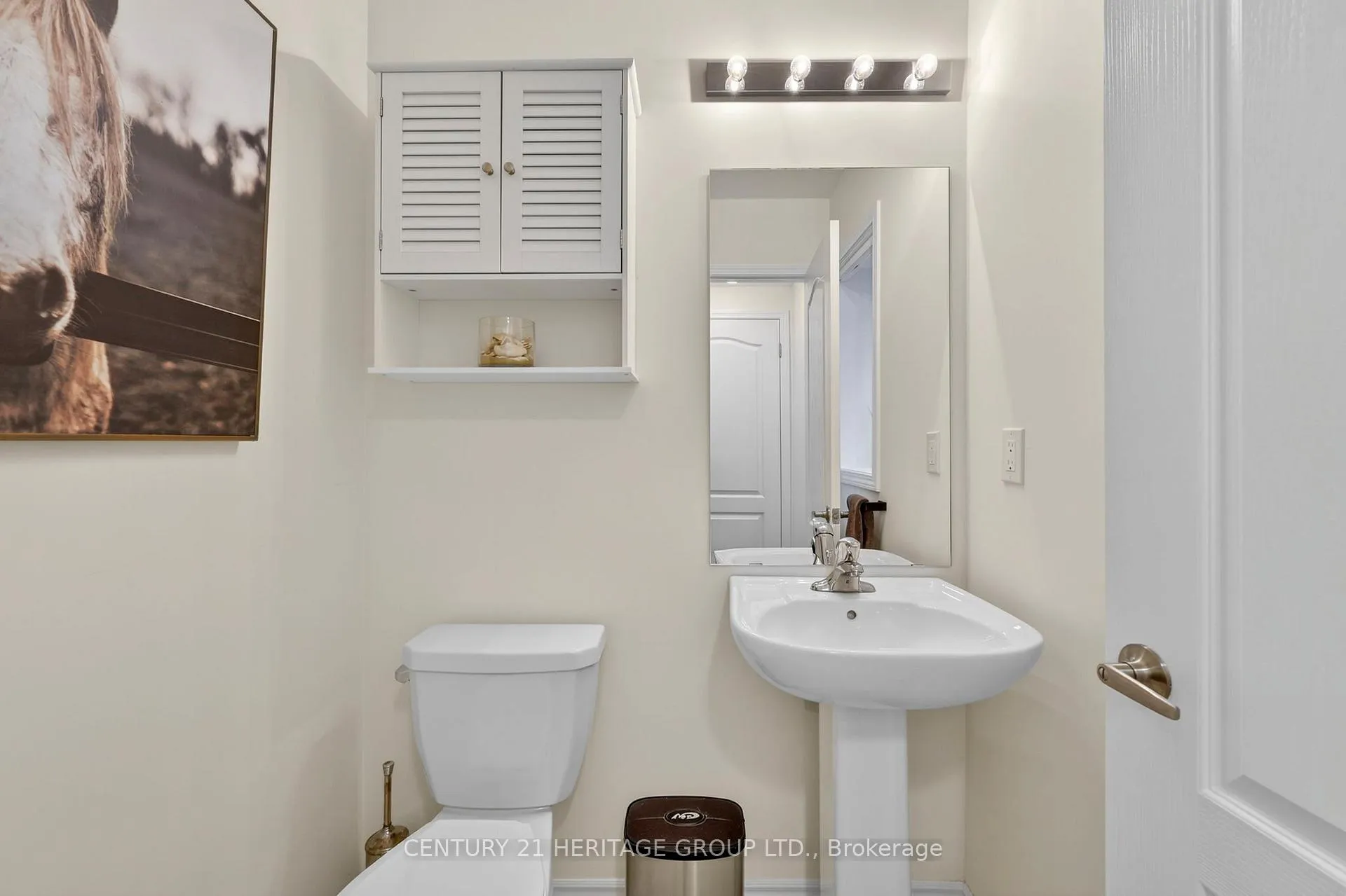 Photo 18 of 31 Abby Drive, Wasaga Beach — HOMEH