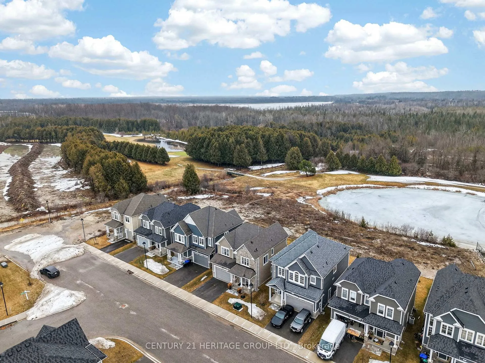 Photo 40 of 31 Abby Drive, Wasaga Beach — HOMEH