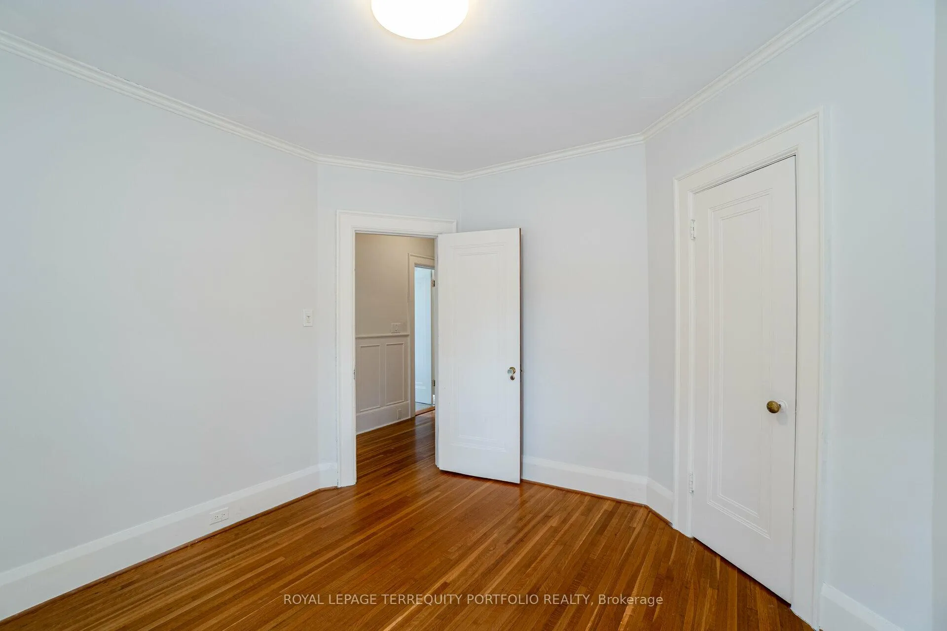 Photo 28 of 20 Anderson Avenue, Toronto, Yonge-Eglinton — HOMEH