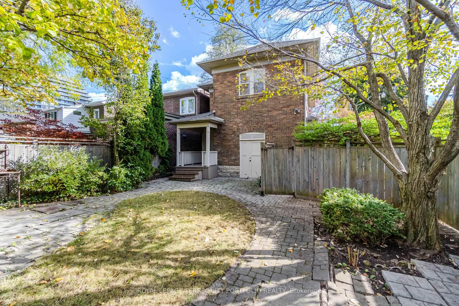 Photo 49 of 20 Anderson Avenue, Toronto, Yonge-Eglinton — HOMEH
