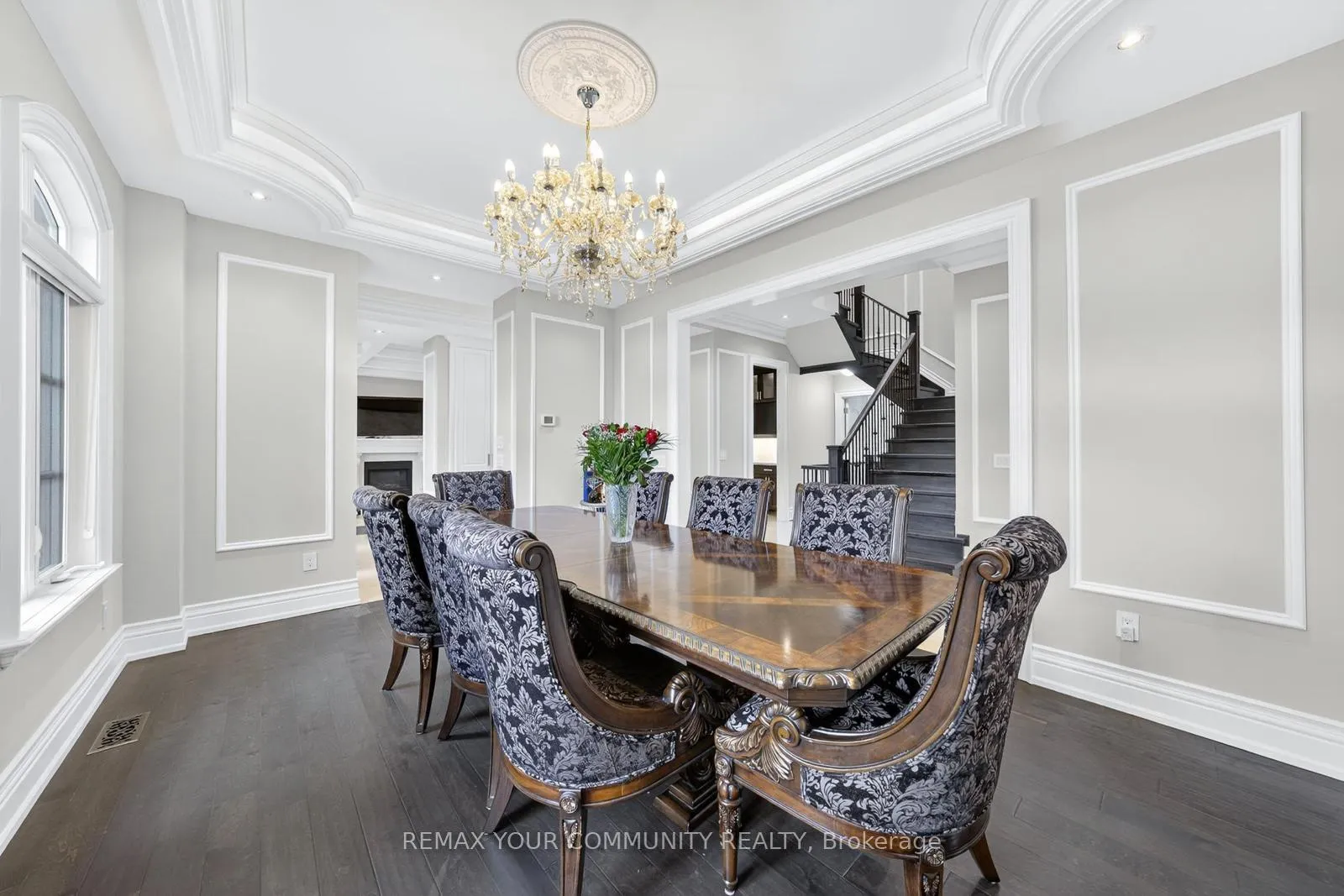 Photo 12 of 1 Lancer Drive, Vaughan, Maple — HOMEH