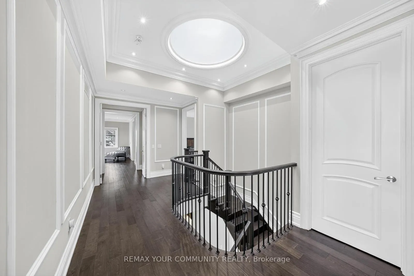 Photo 36 of 1 Lancer Drive, Vaughan, Maple — HOMEH