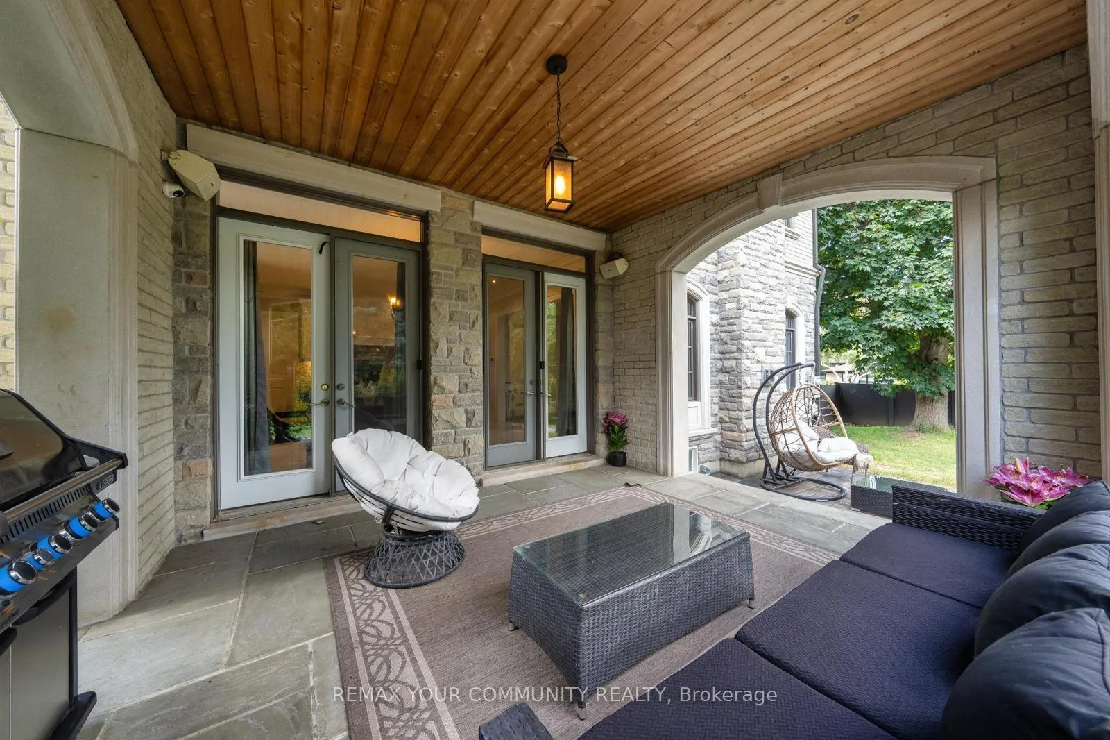 Photo 48 of 1 Lancer Drive, Vaughan, Maple — HOMEH