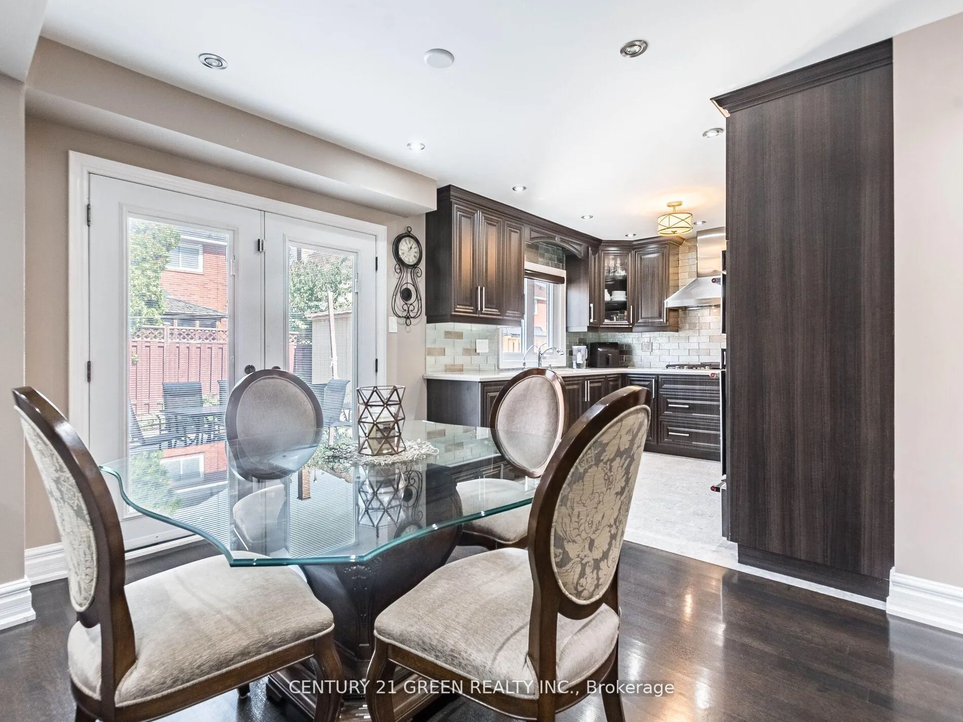 Photo 10 of Unit Main, 23 Major William Sharpe Drive, Brampton, Northwood Park — HOMEH