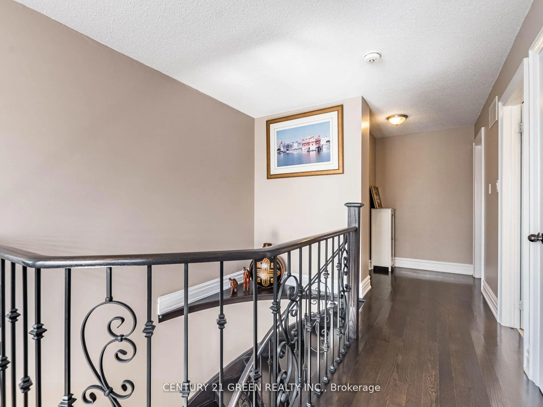 Photo 27 of Unit Main, 23 Major William Sharpe Drive, Brampton, Northwood Park — HOMEH