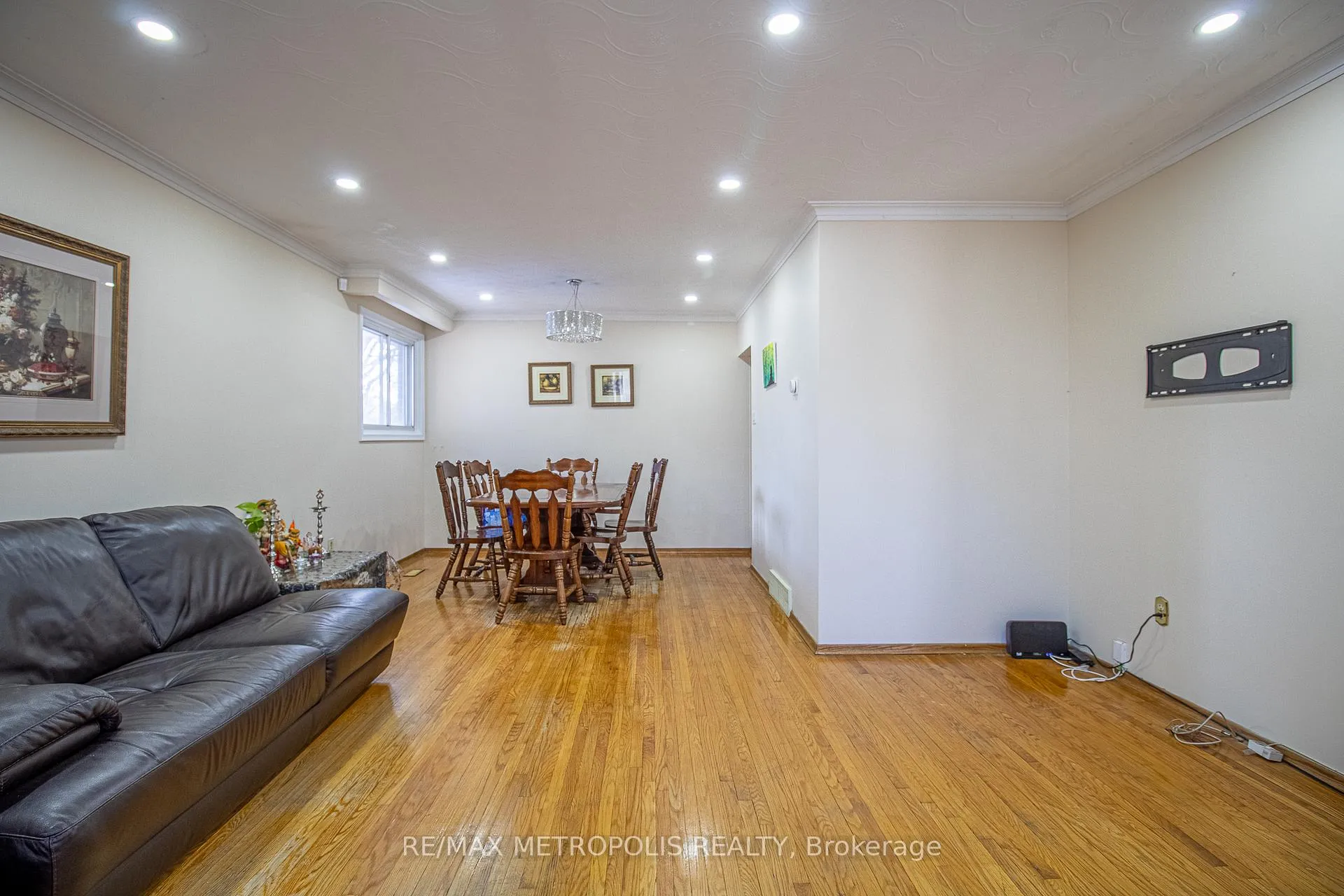 Photo 7 of 37 Albacore Crescent, Scarborough, Woburn — HOMEH