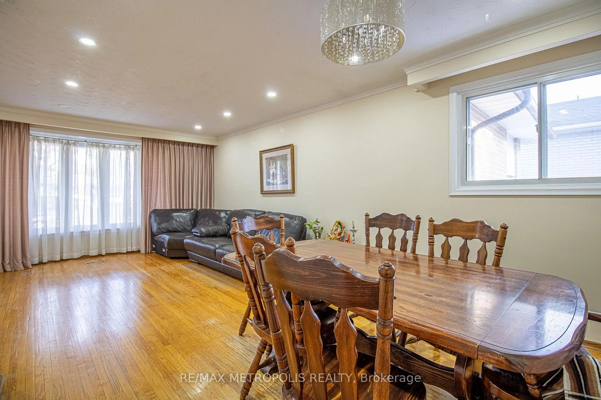 Photo 9 of 37 Albacore Crescent, Scarborough, Woburn — HOMEH
