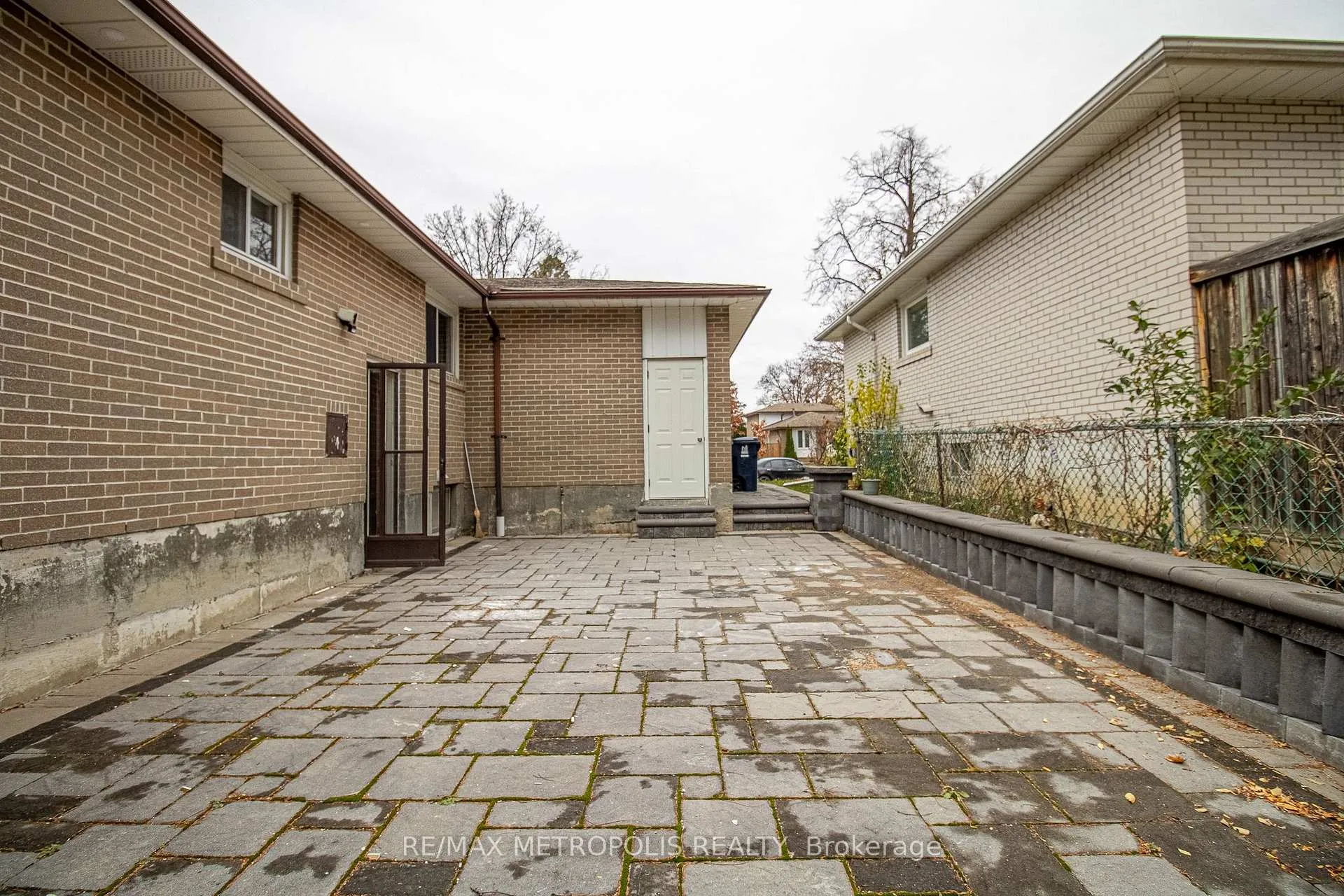 Photo 35 of 37 Albacore Crescent, Scarborough, Woburn — HOMEH
